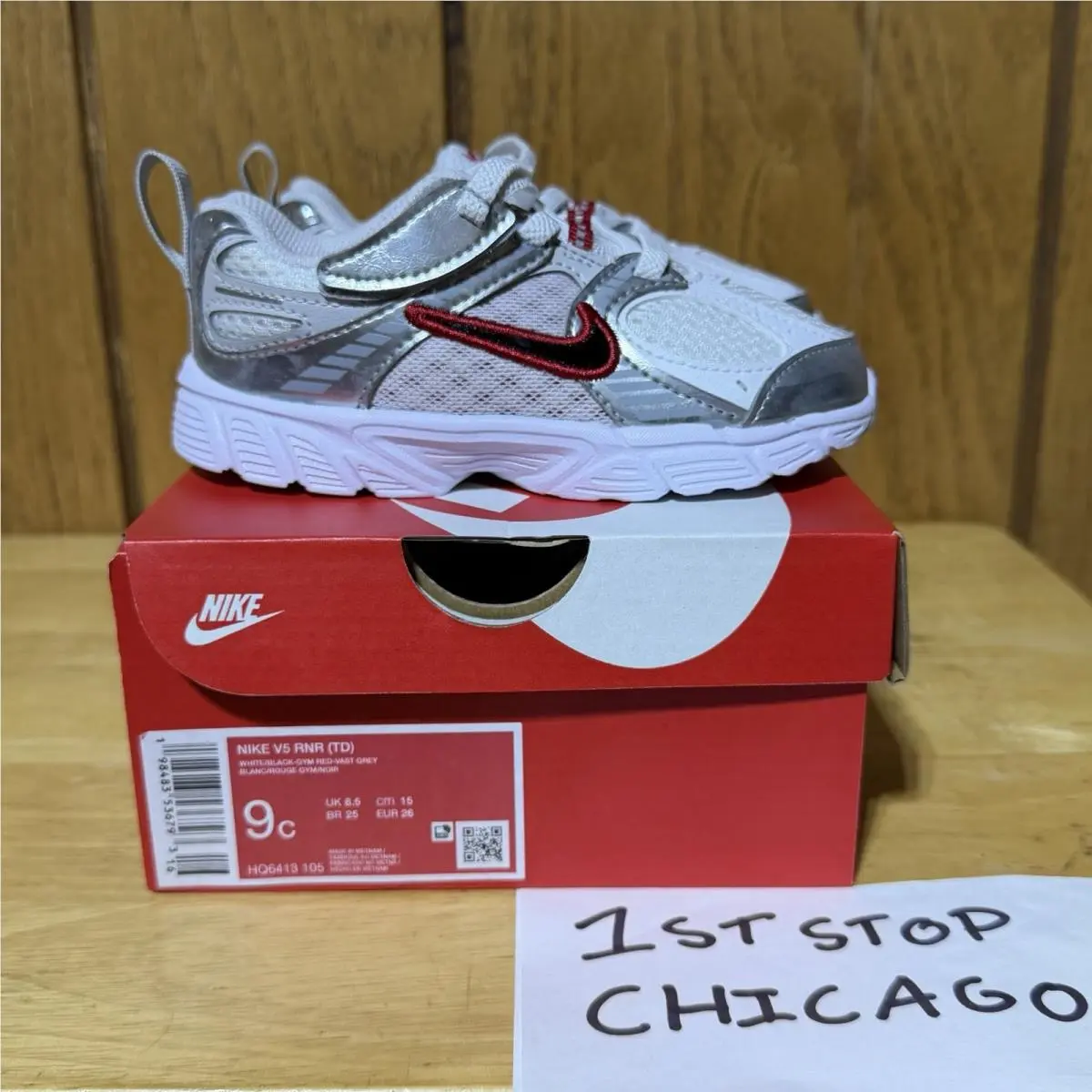 V5 Rnr TD Shoes White Red Swoosh Unisex Toddler Size 9C HQ6413-105 by Nike