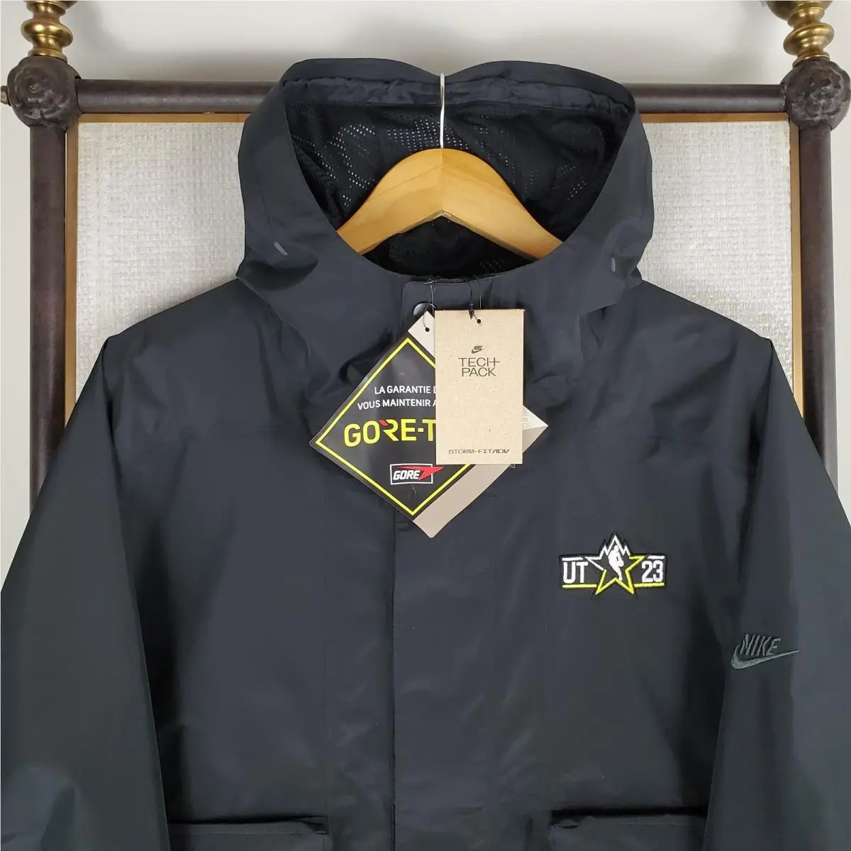 Nike clothing - golf casual jacket coat windbreaker swoosh nike fit full zip waterproof windproof vintage performance sportswear wicking breathable 2023 nba all star game storm fit advanvced goretex gore tex salt - Black 3