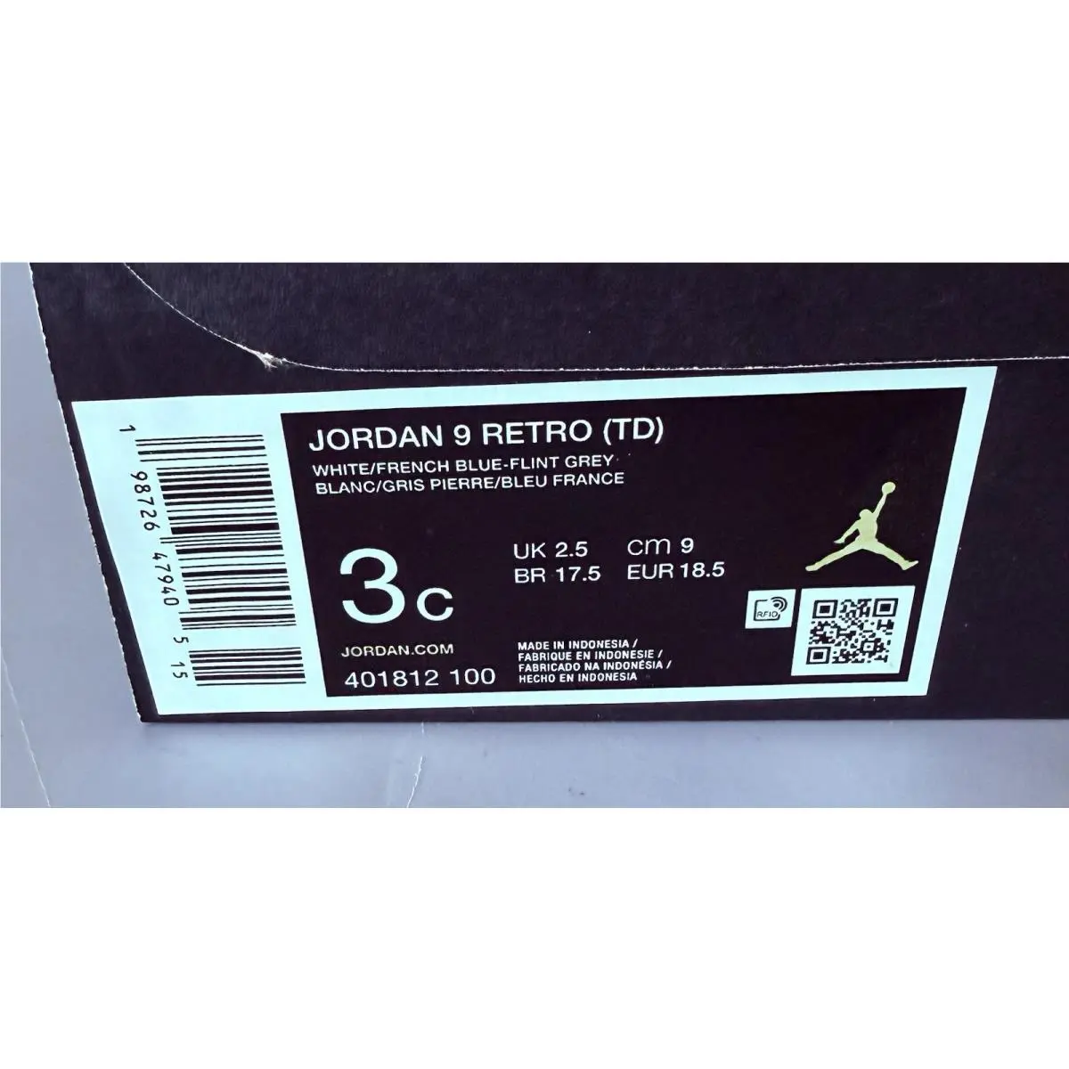 Nike shoes - White/Blue/Gray (UPC: 0198726479405) 10