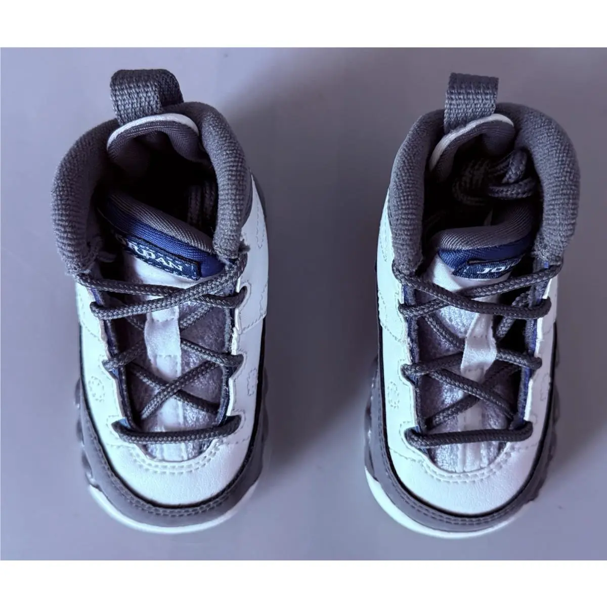 Nike shoes - White/Blue/Gray (UPC: 0198726479405) 4