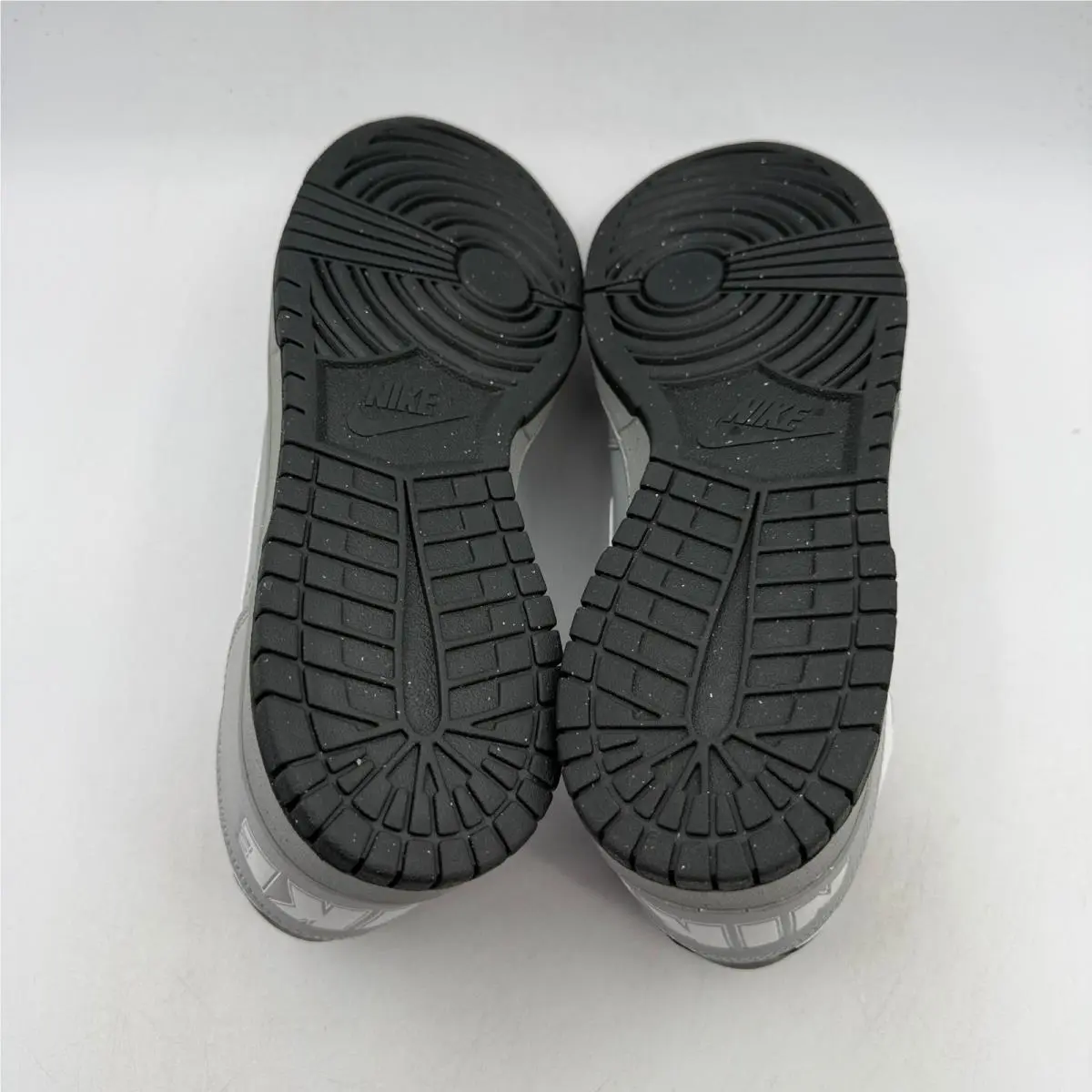 Nike shoes - Big Nike Low - Big Low - Gray 3