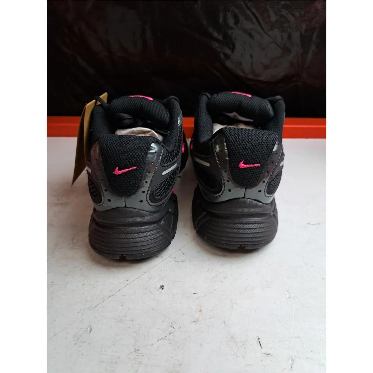 Nike shoes - Black 2