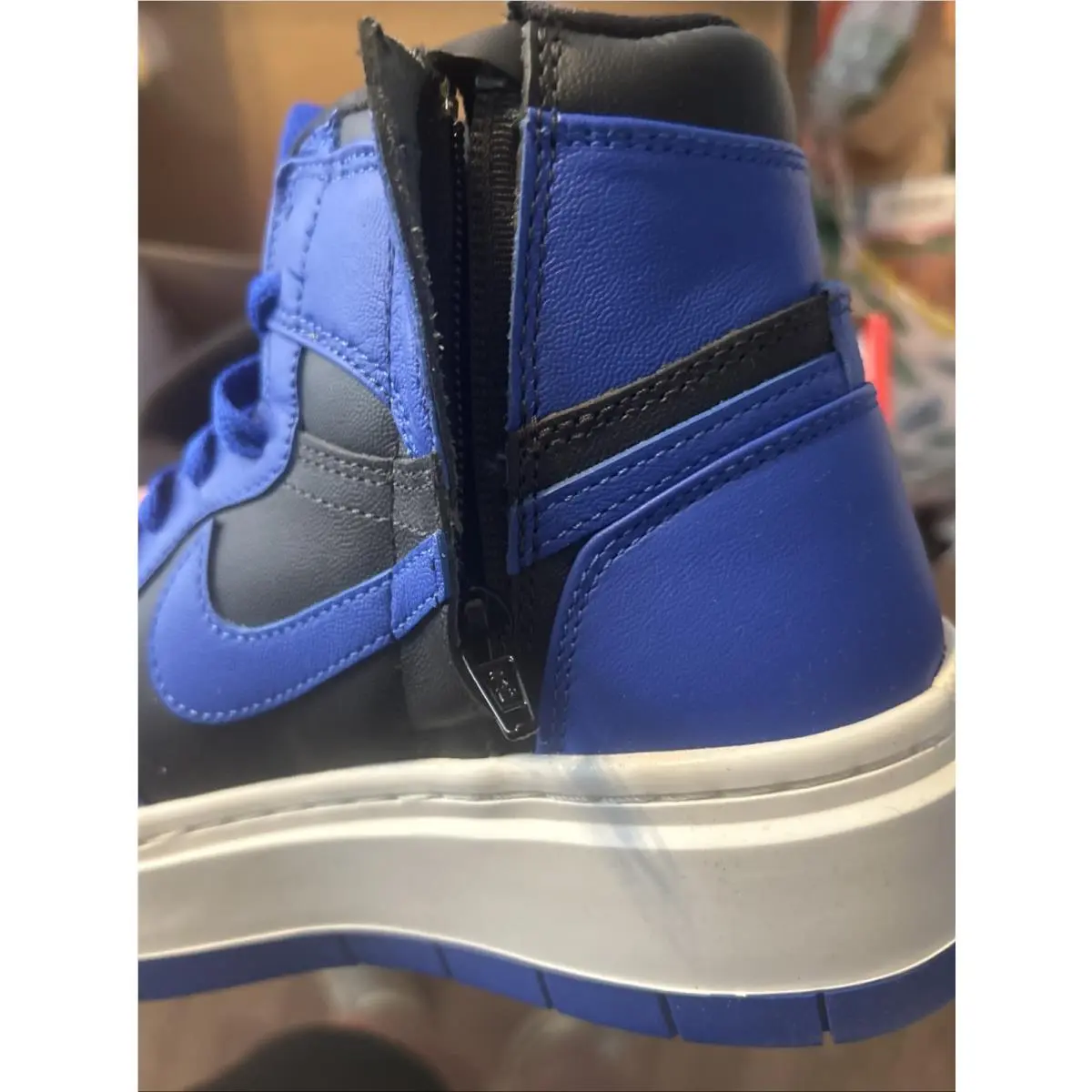 Nike shoes - Air Jordan 1 - Air - Blue 1
