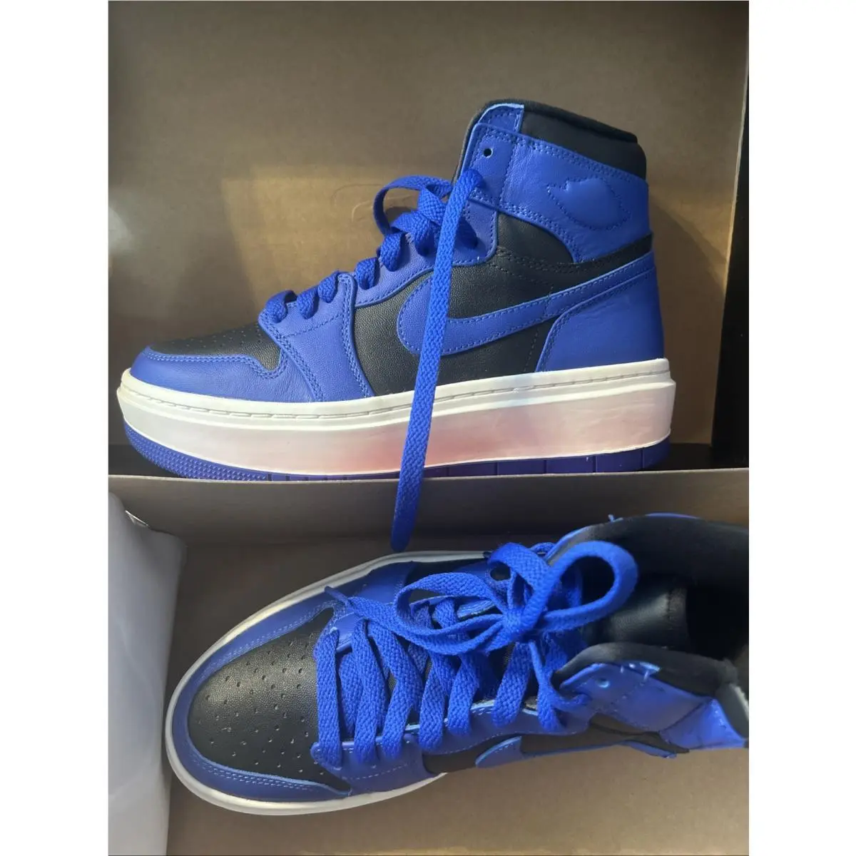 Nike shoes - Air Jordan 1 - Air - Blue 3
