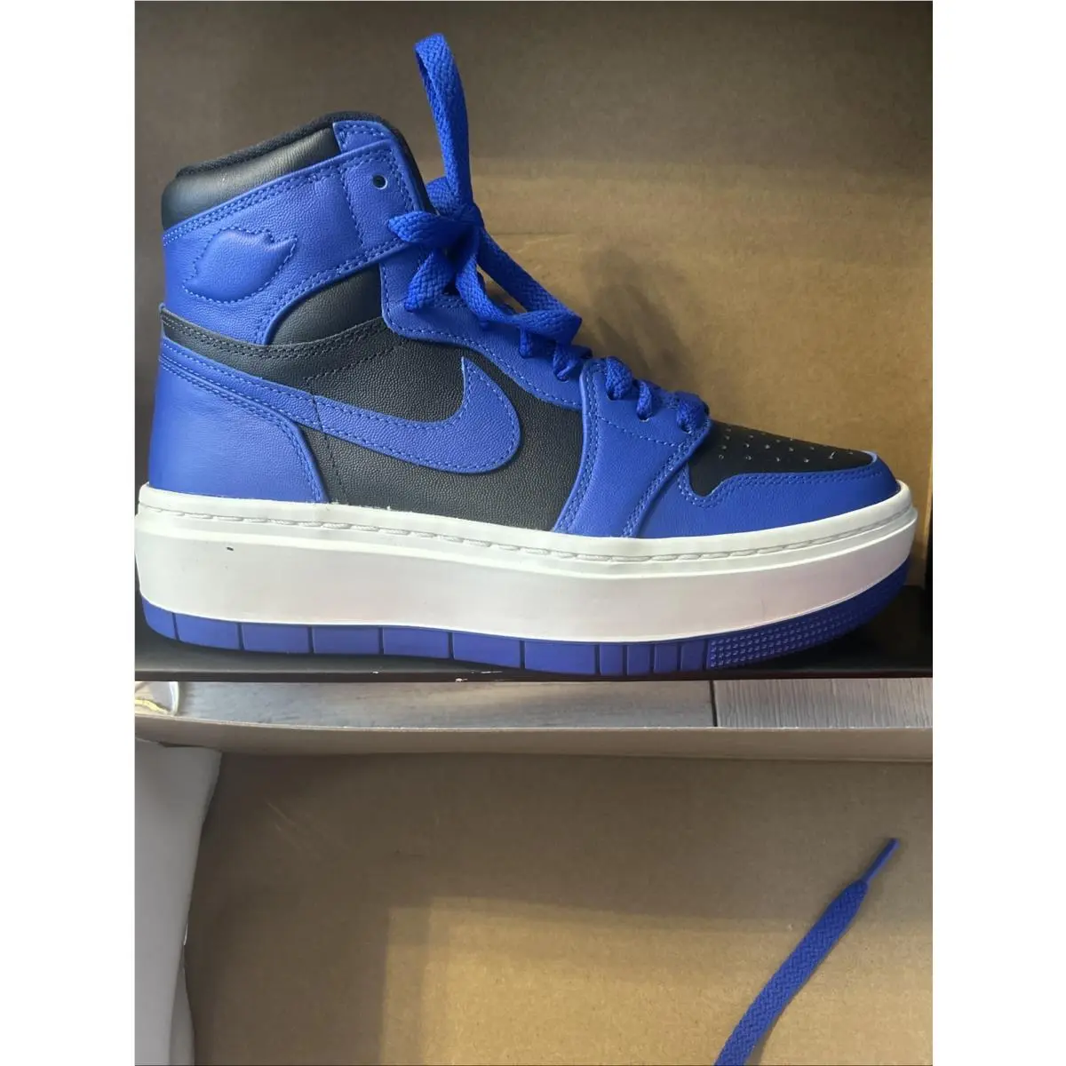 Nike shoes - Air Jordan 1 - Air - Blue 5