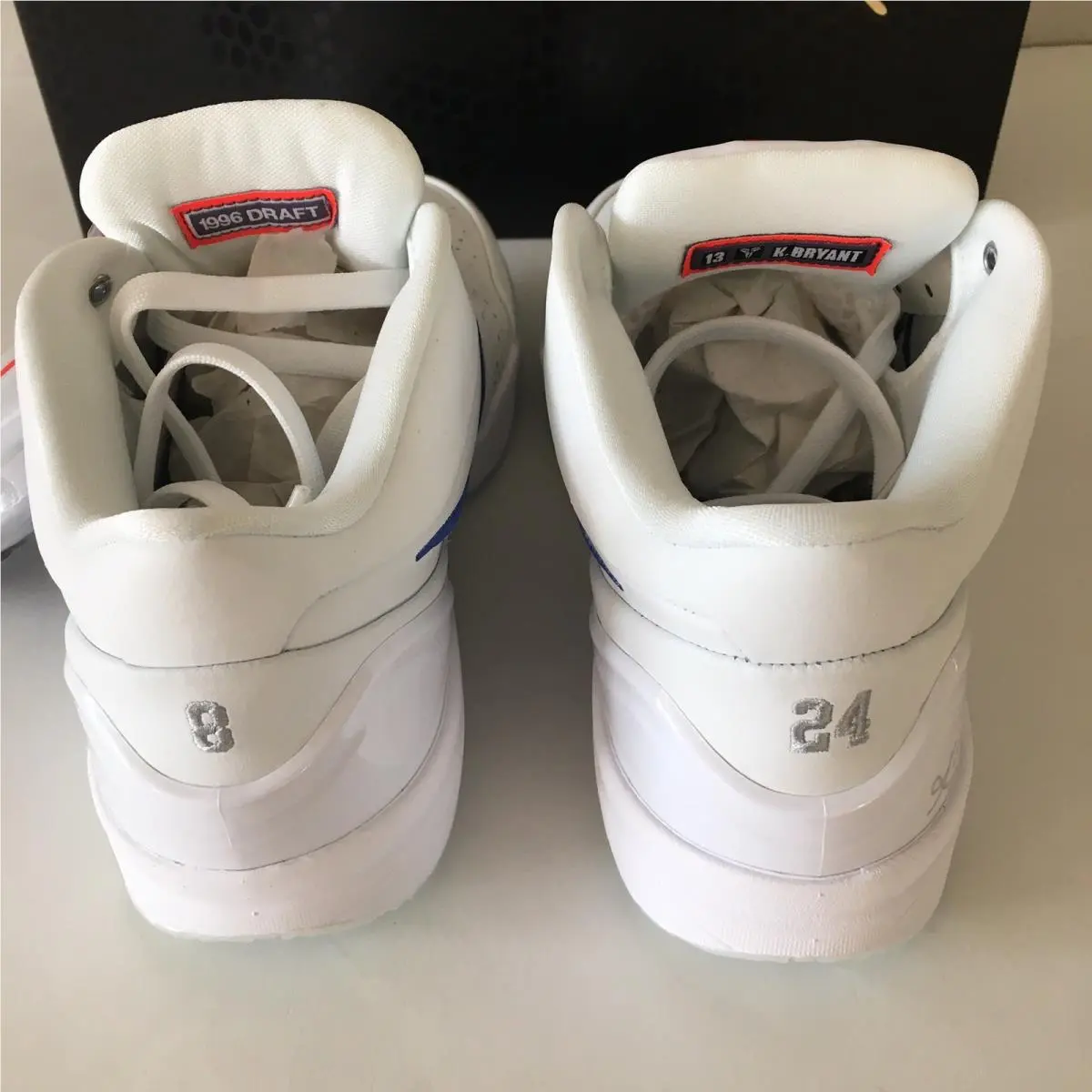 Nike shoes - Nike Kobe 4 - Kobe - White (UPC: 0198958882622) 3