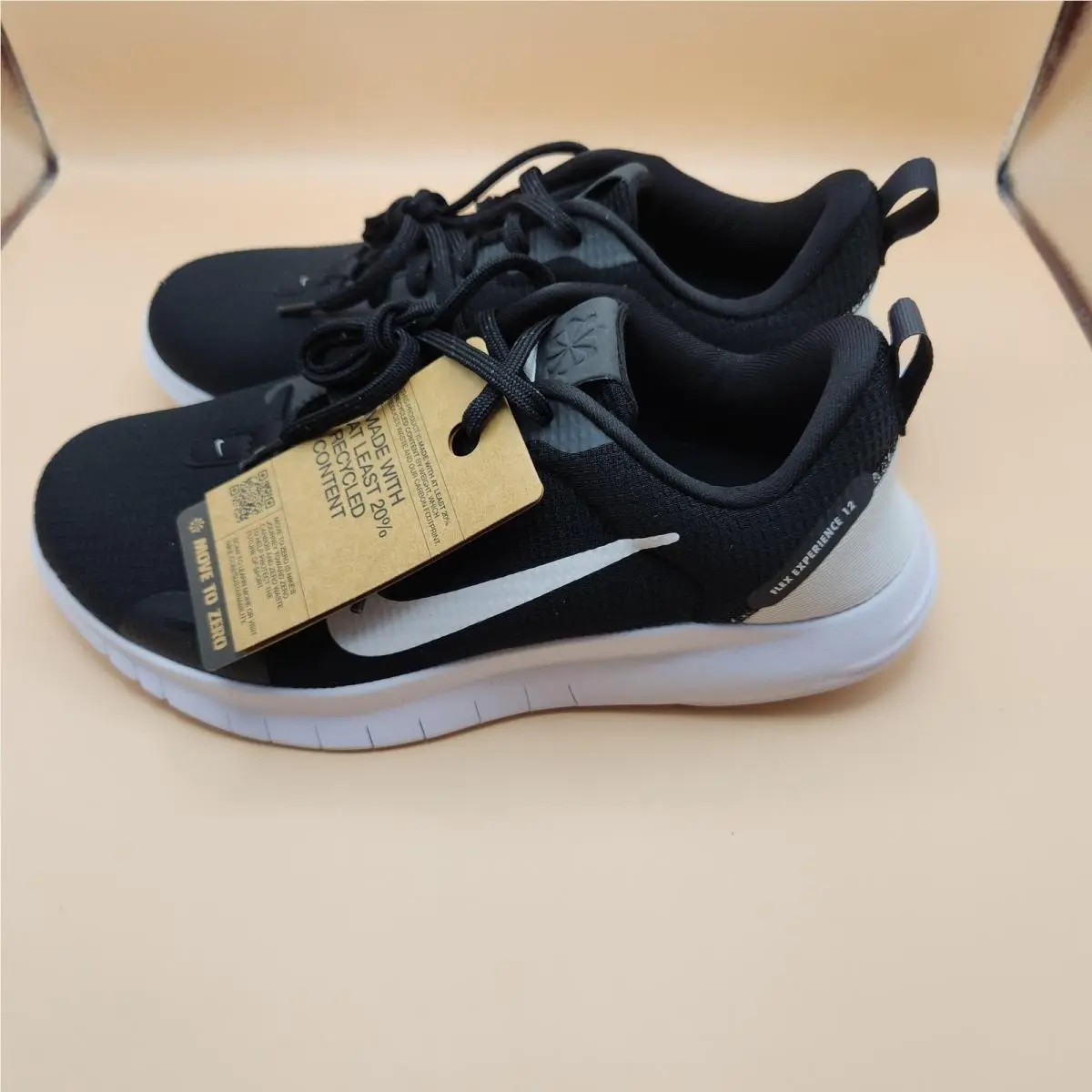 Flex Experience RN 12 Shoes Men`s 7 and Women`s 8.5 W Black DV0744-004 R by Nike