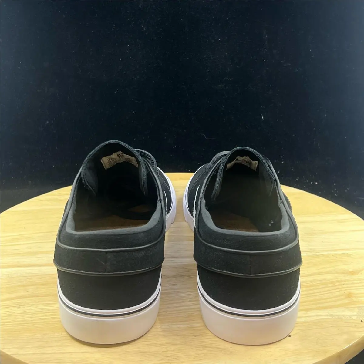 Nike shoes - Black 1