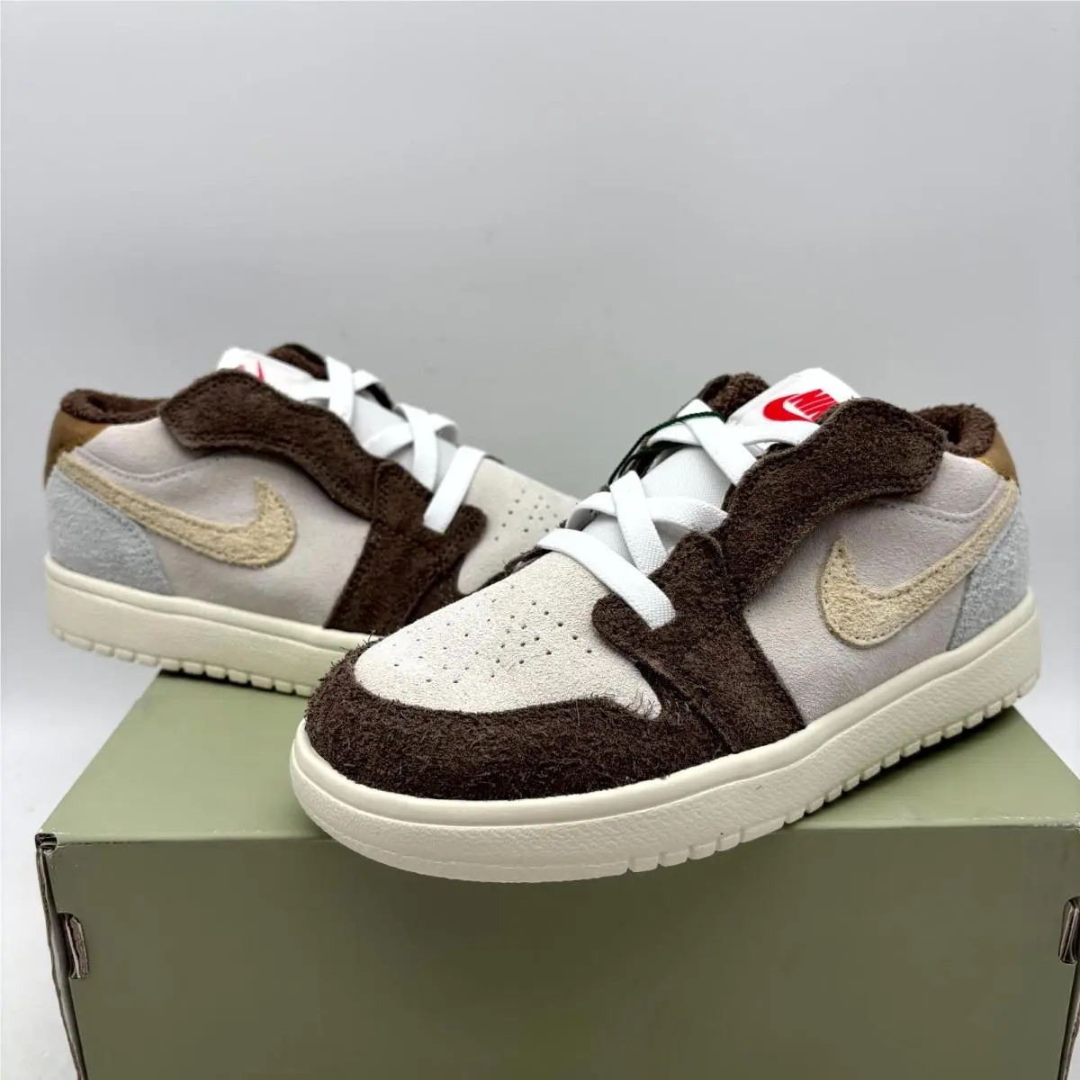 Nike shoes - Nike Air Jordan 1 Retro Low - DZ4443-200 - Sail Brown (UPC: 196156102221) 4