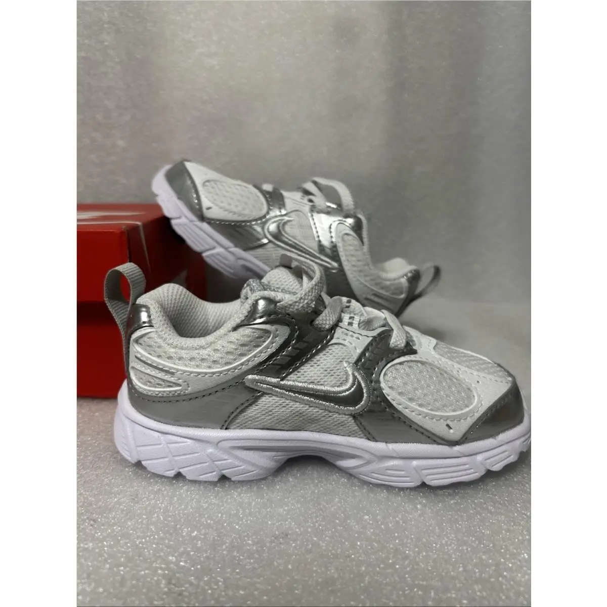 Nike shoes - Nike V5 RNR - RNR - White 4