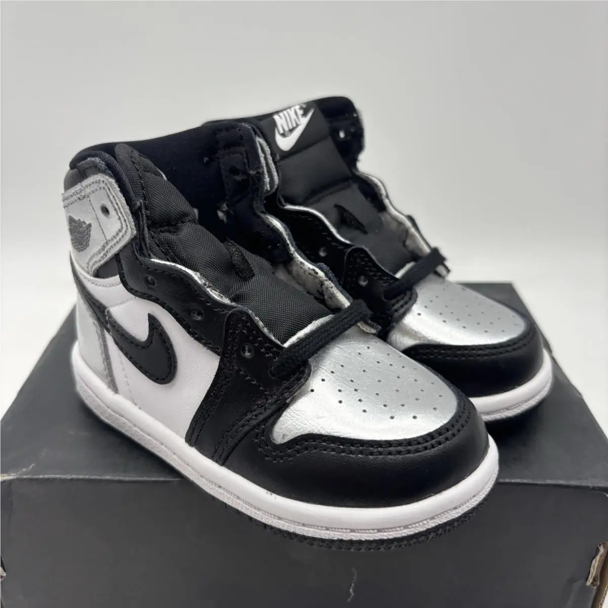 Nike shoes - Jordan 1 - Black 0