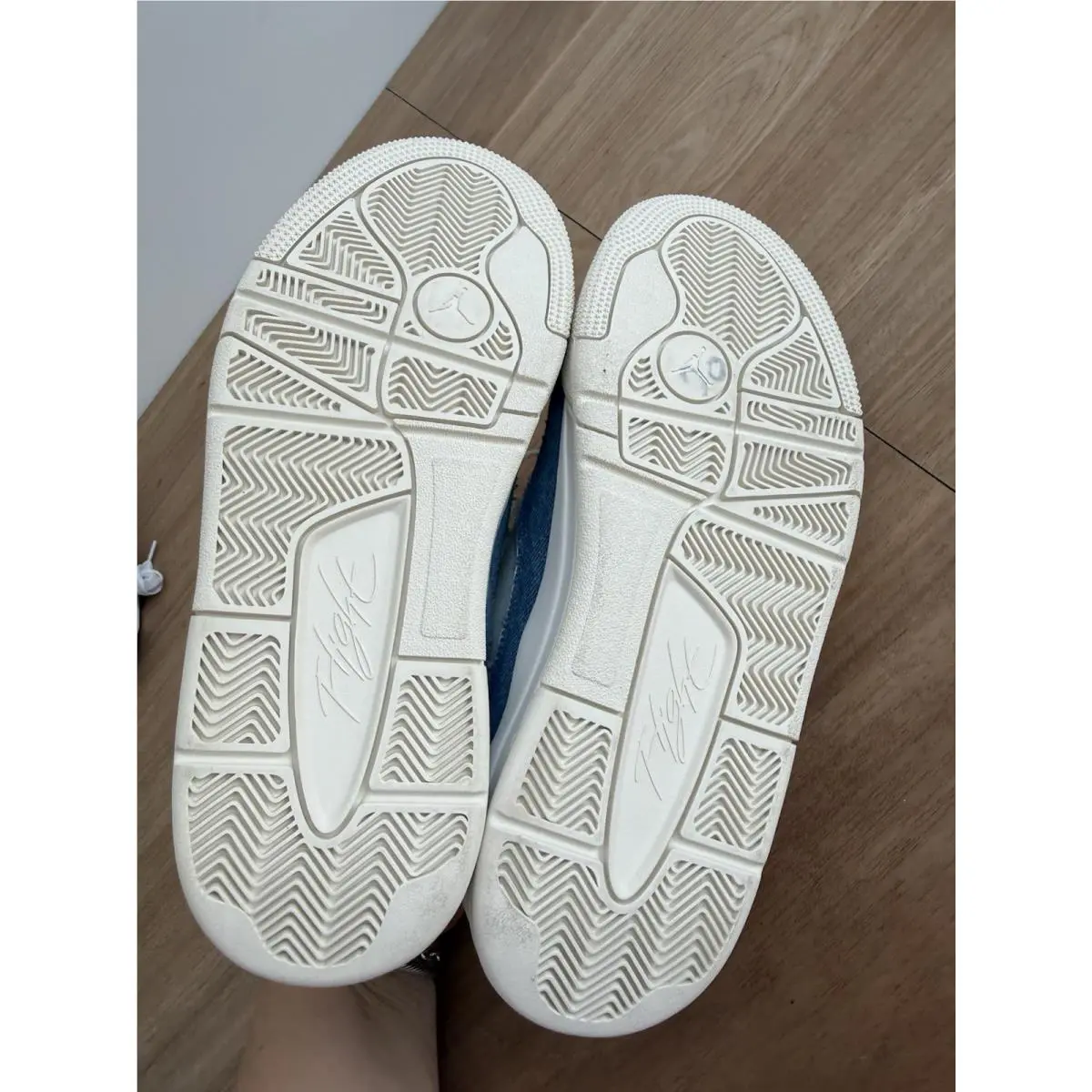 Nike shoes - Air Jordan Flight - Air Flight - White 4