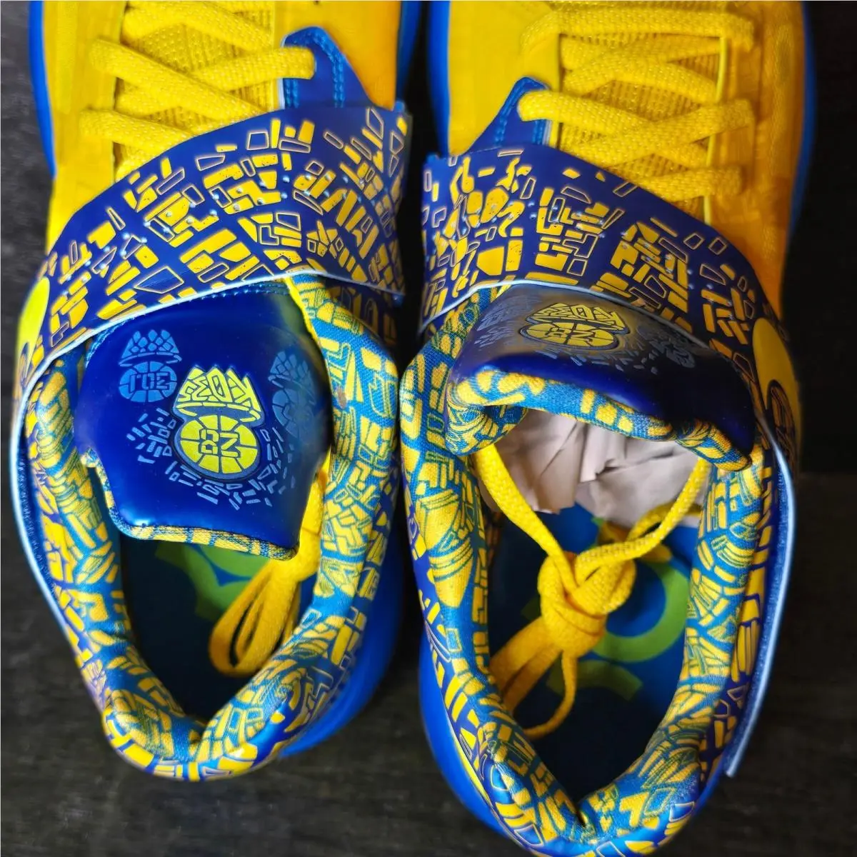 Nike shoes - KD IV - 473679 703 - Yellow 3