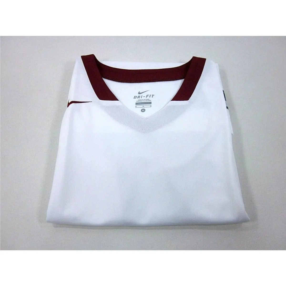 Nike clothing - White/Maroon (UPC: 676556726055) 2