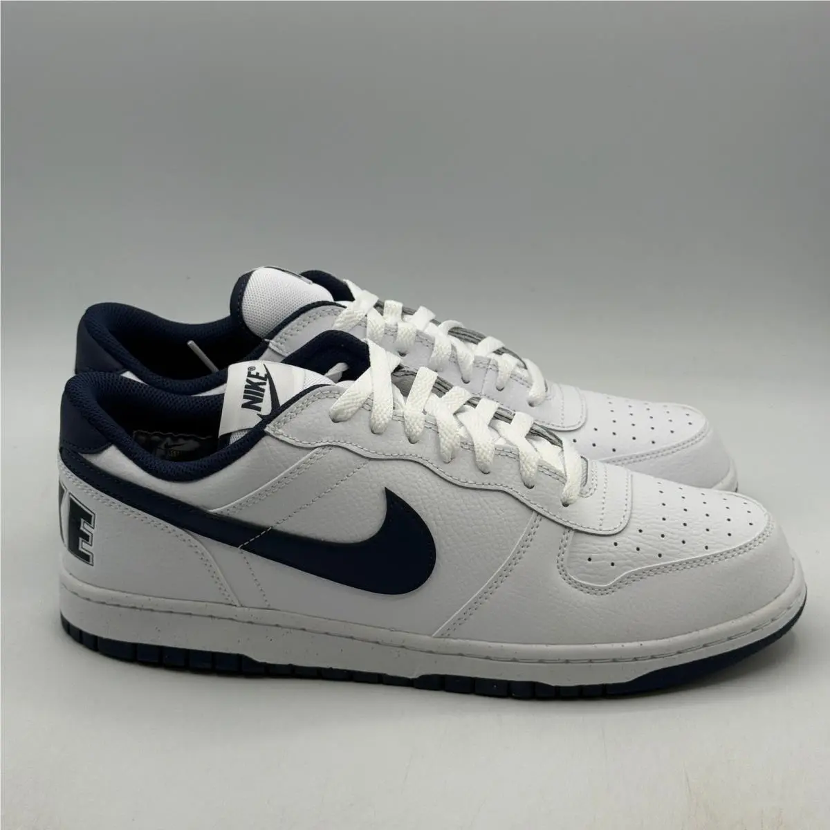 Big  Low Shoes Mens Size 11.5 White Midnight Navy Basketball 355152-140 by Nike