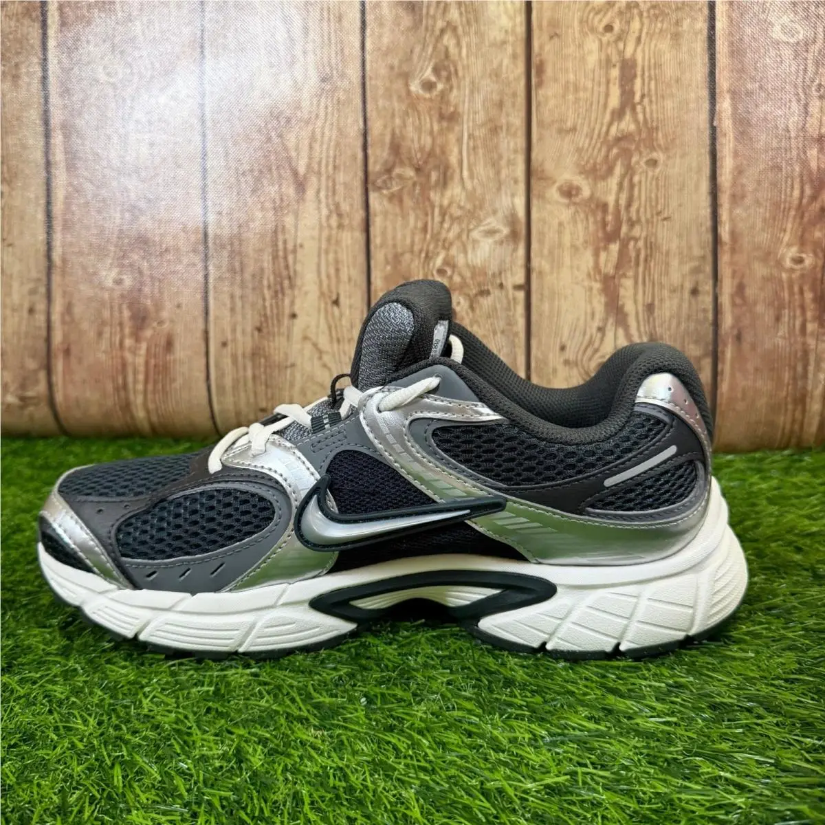 Nike shoes - Nike V5 RNR - RNR - Black 3
