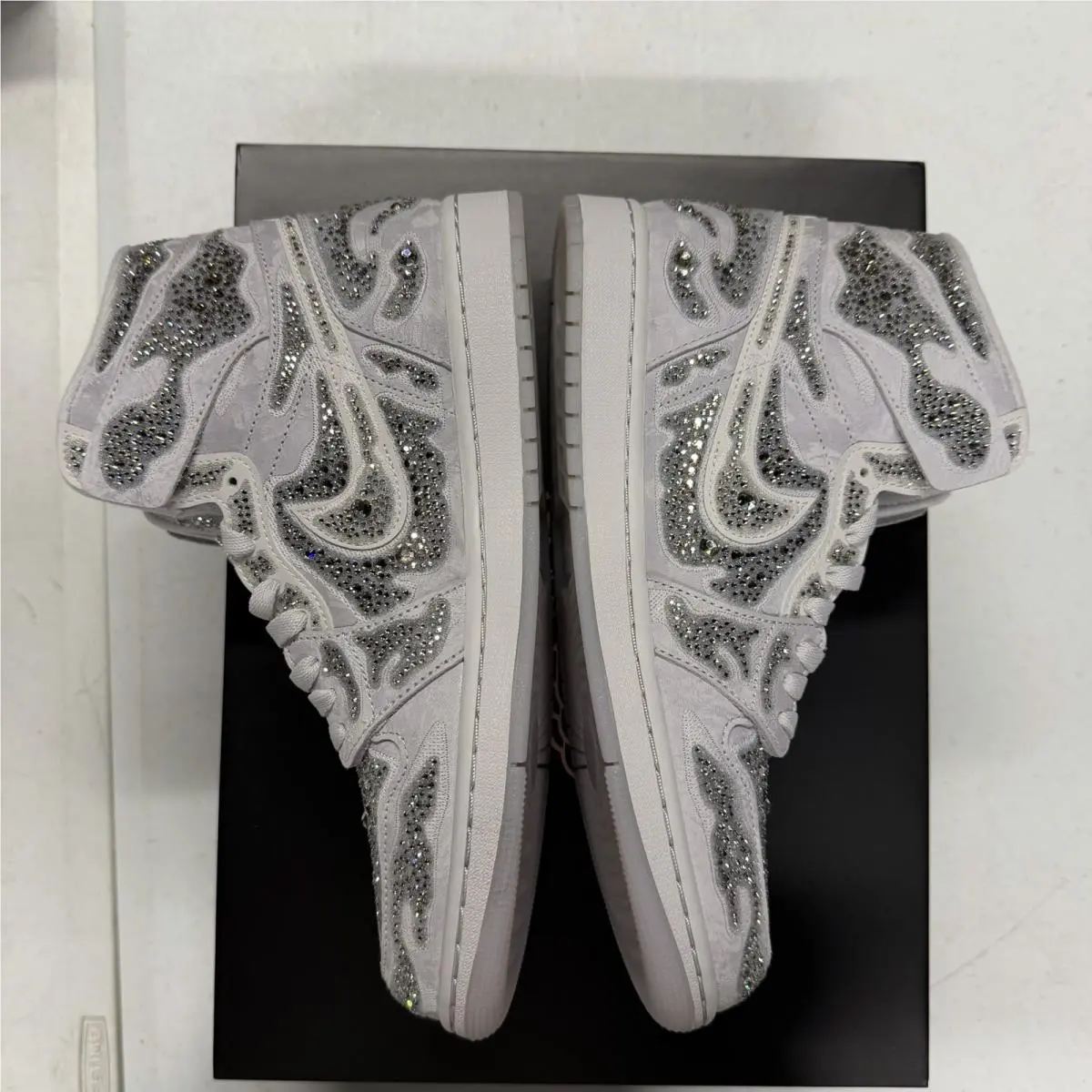 Nike shoes - Nike Air Jordan 1 High Retro OG - HF6248-002 - Vast Grey/Vast Grey/Photon Dust 1