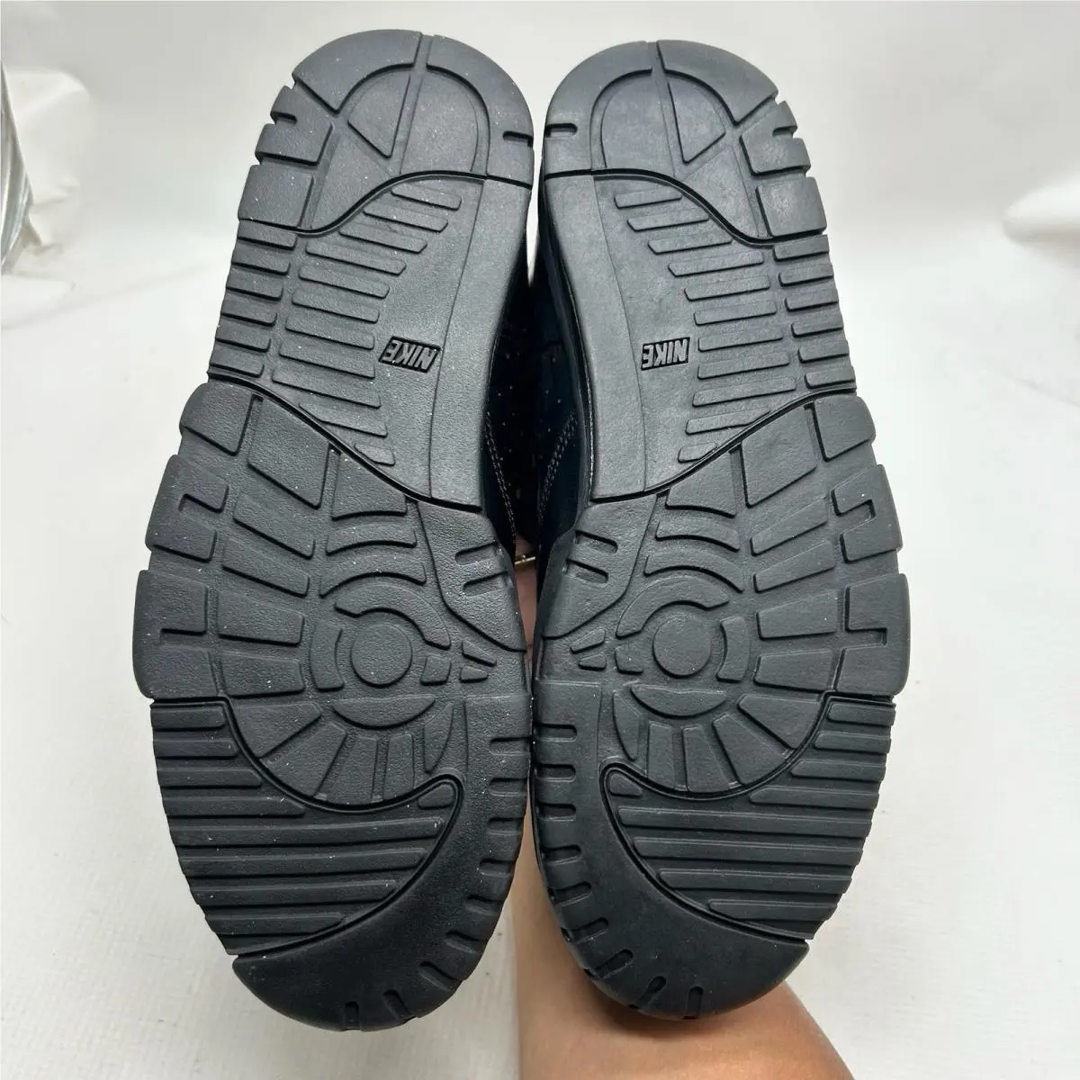 Nike shoes - Nike Air Trainer 1 Mid - 532303-090 - Black 8