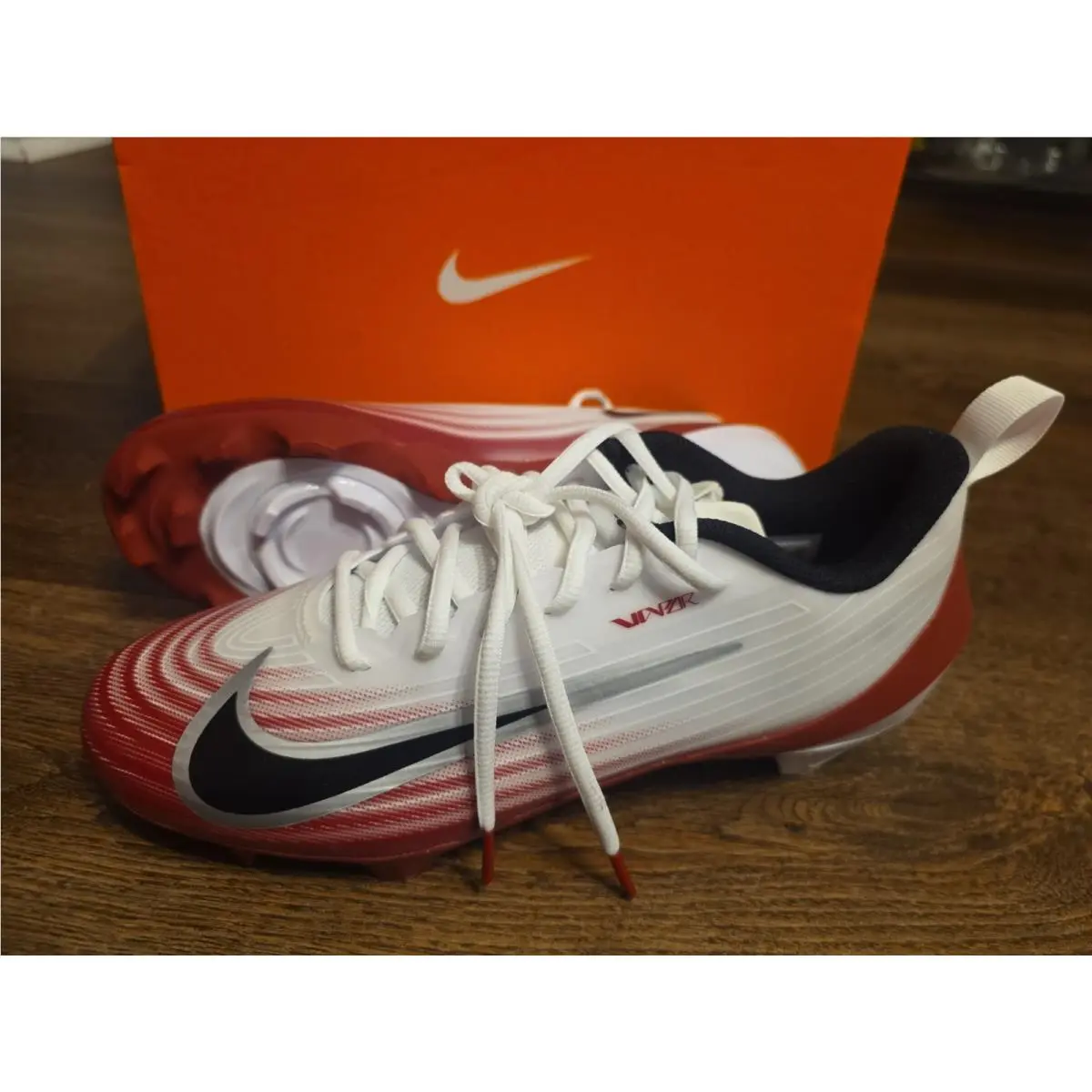 Size 8  Vapor Speed 3 TB Red White Football Cleats HM8849-102 Men`s by Nike