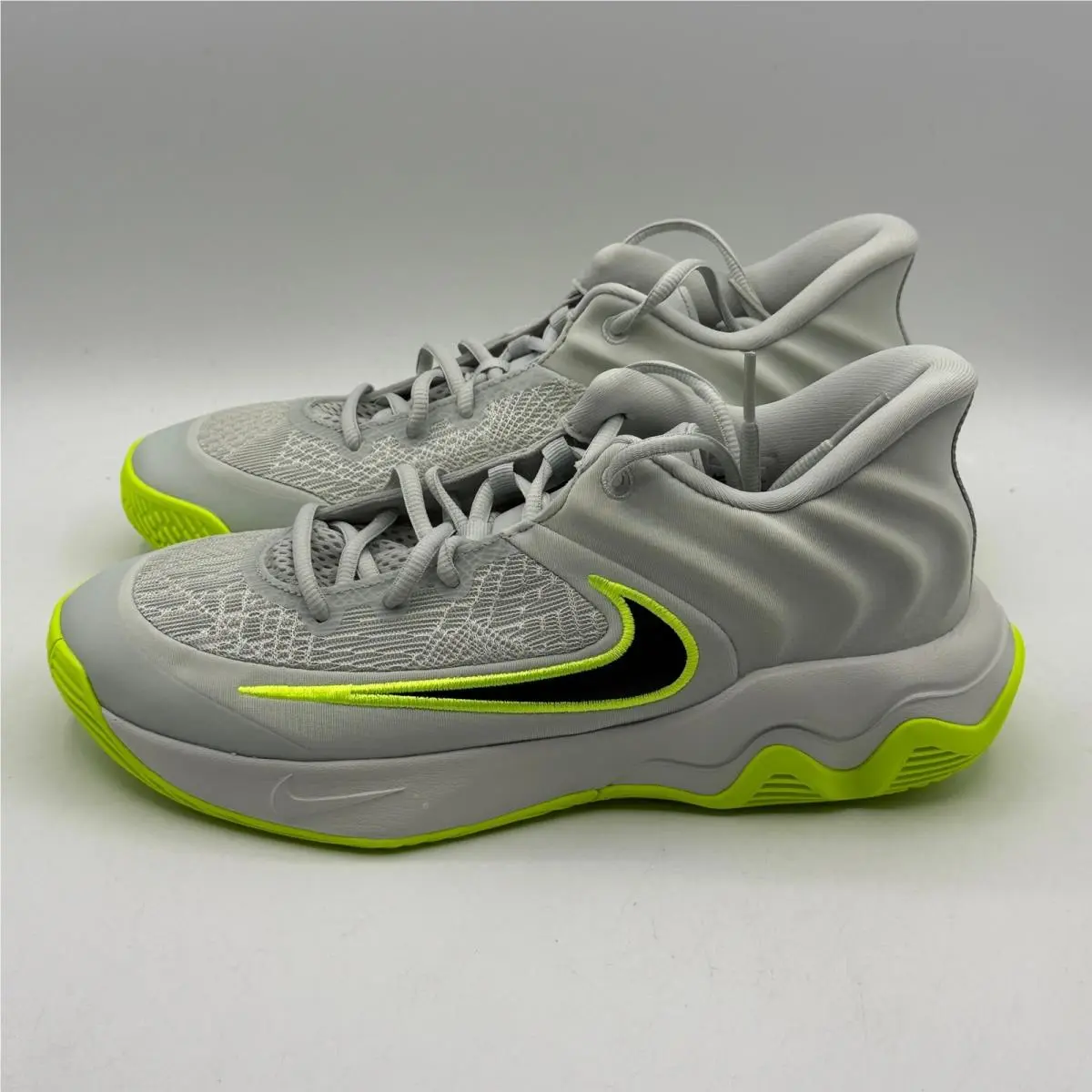 Nike shoes - Giannis Immortality 4 - Giannis Immortality - Silver 2