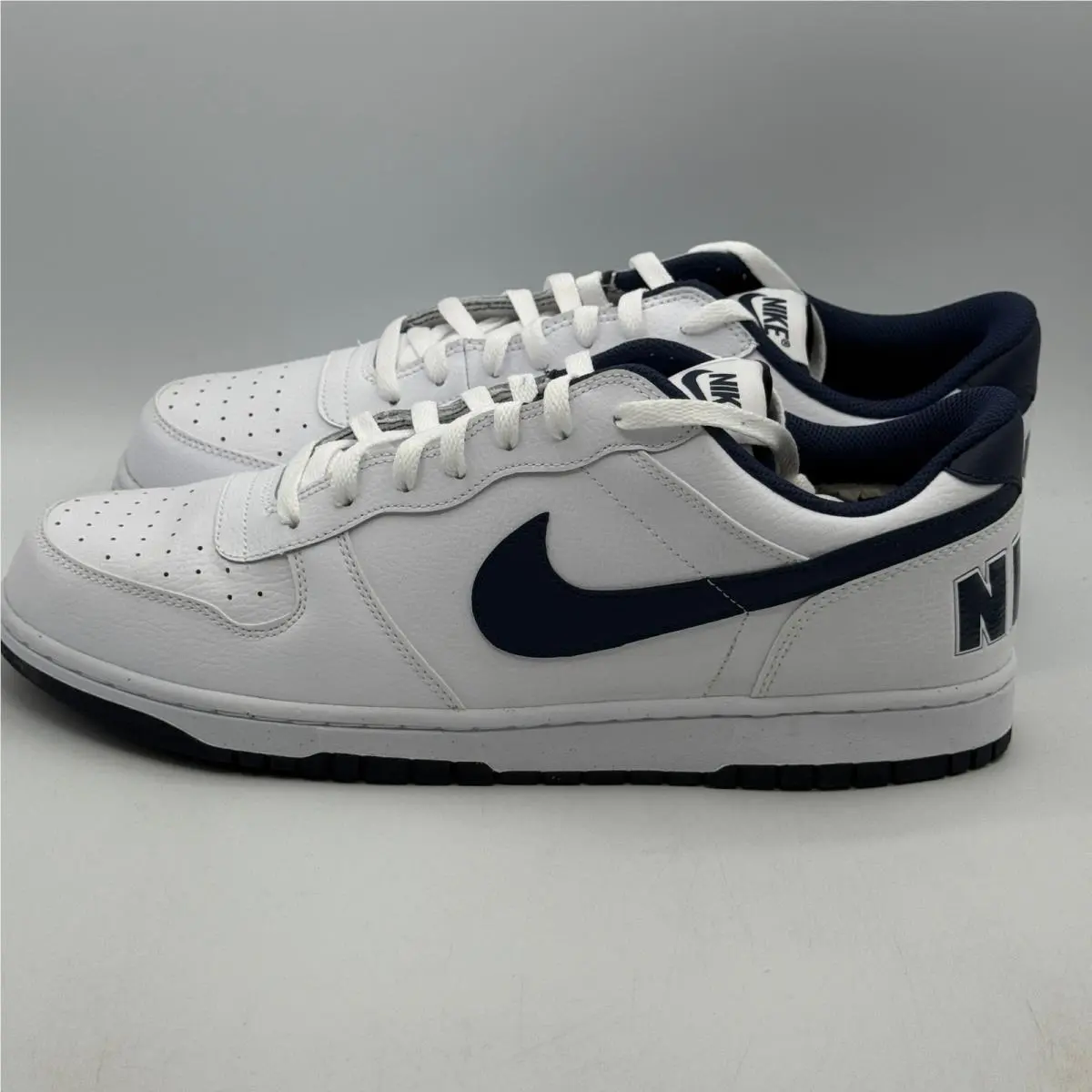 Nike shoes - Big Nike Low - Big Low - White 2