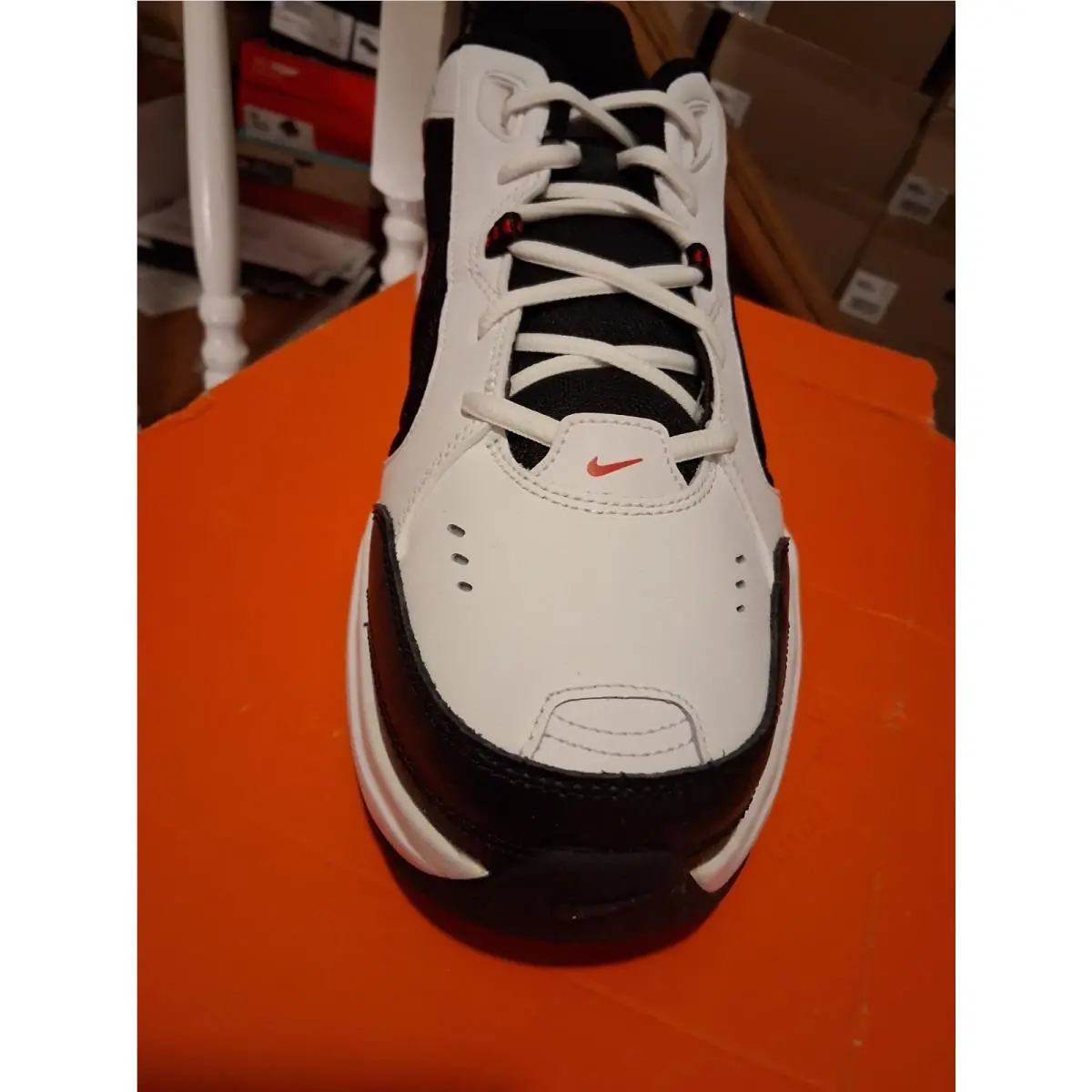 Nike shoes - Nike Air Monarch - Air Monarch - White 2