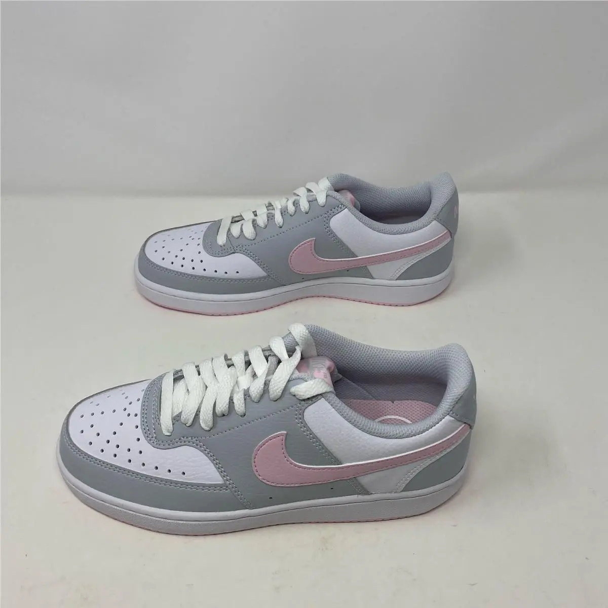 Nike shoes - Pure Platinum/Pink Foam/White (UPC: 0197862022636) 0