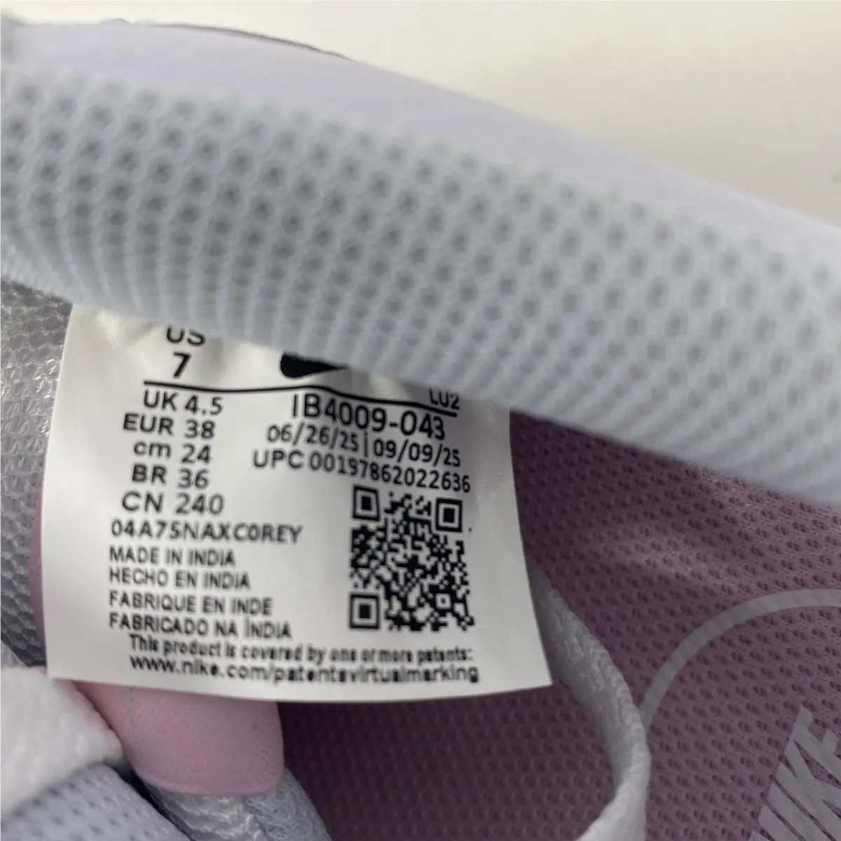 Nike shoes - Pure Platinum/Pink Foam/White (UPC: 0197862022636) 1