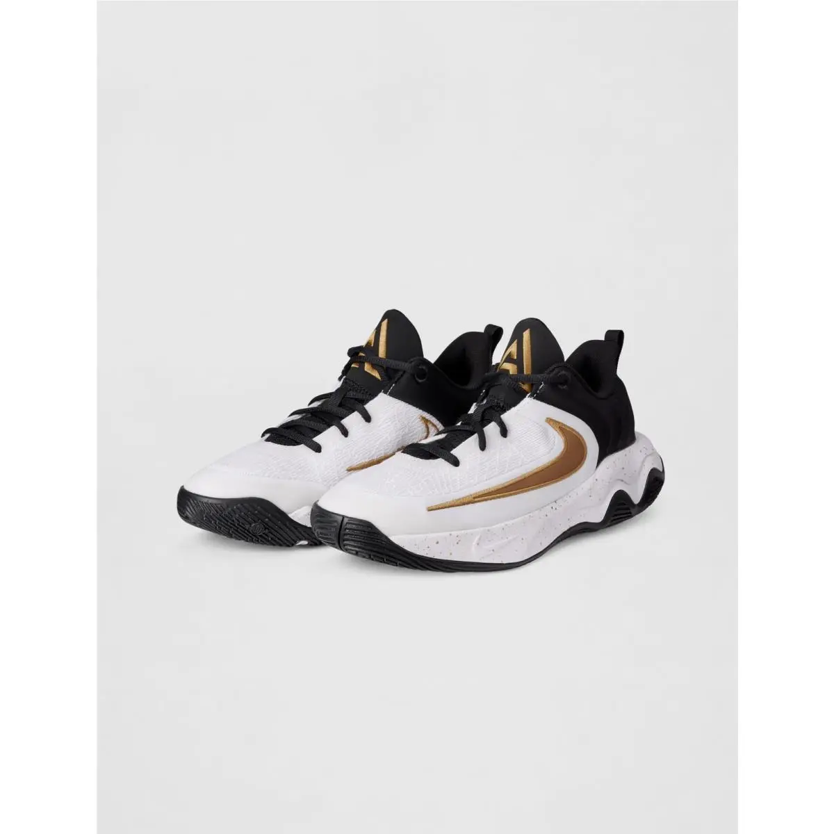 Nike shoes - Black (UPC: 198483571183) 3