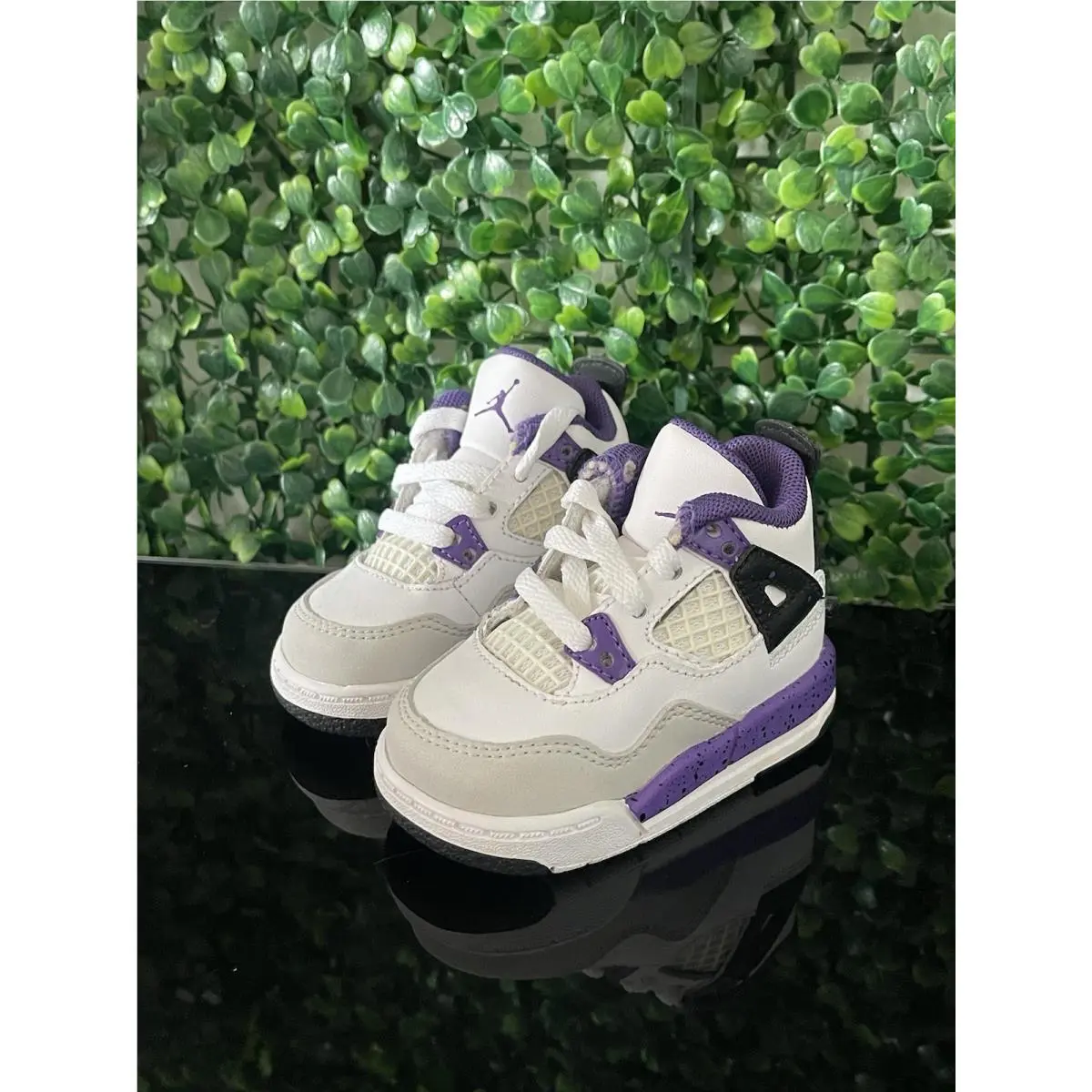 Nike shoes - Jordan 4 Retro - Retro - White/Violet/Gray (UPC: 0685068041198) 3