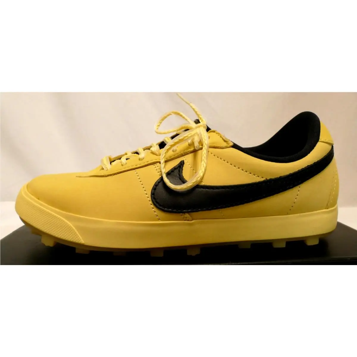 Nike shoes - Astrograbber - Astrograbber - IH2341-700 - Yellow 2