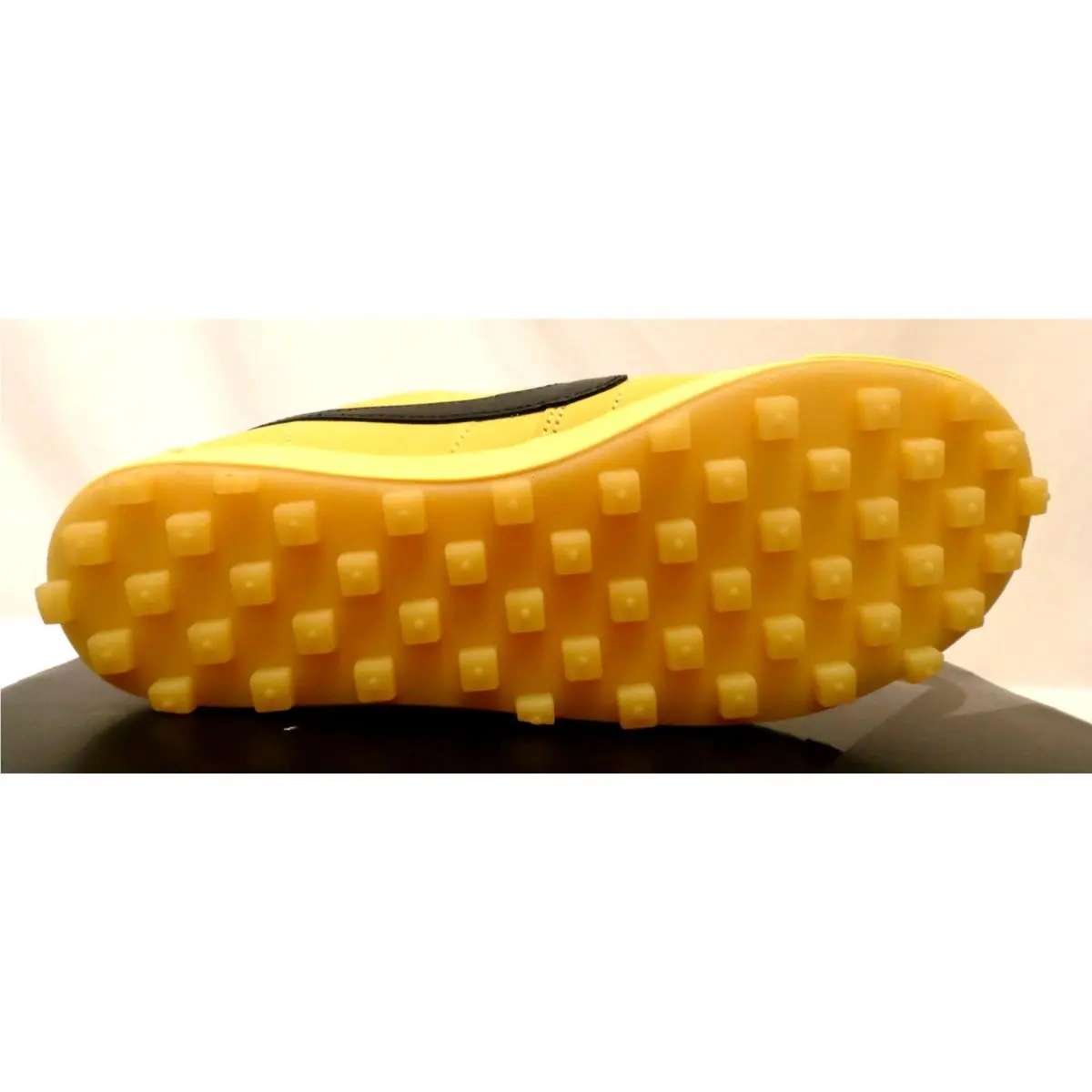 Nike shoes - Astrograbber - Astrograbber - IH2341-700 - Yellow 4