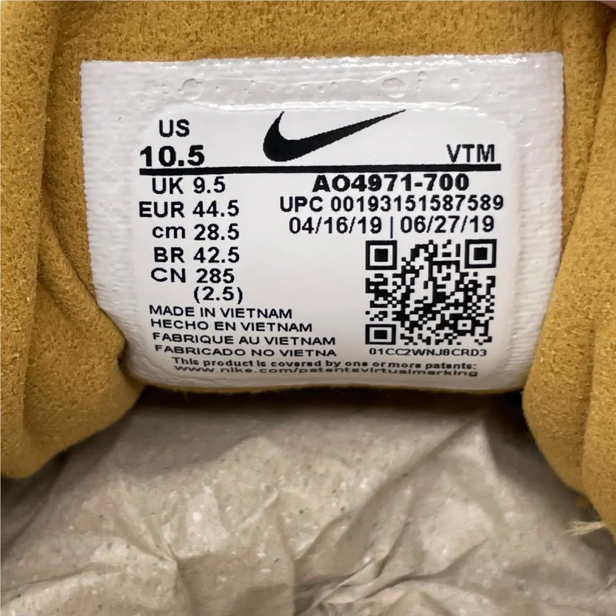 Nike shoes - Air Max 270 React - Air Max React - AO4971-700 - Gold Whtie 7