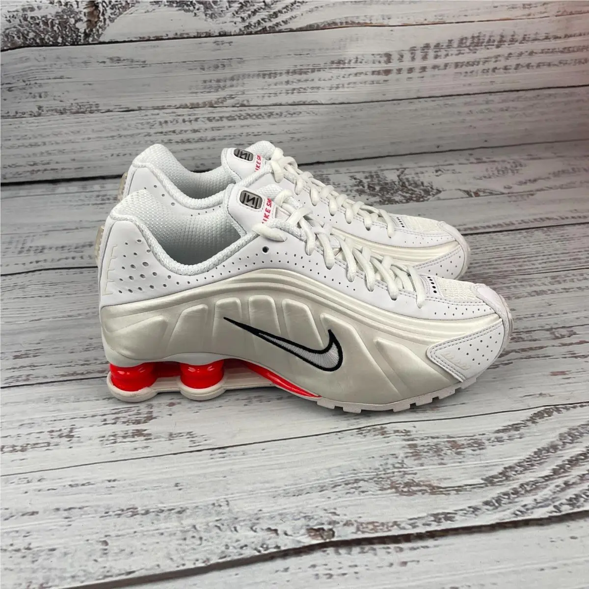 Nike shoes - Nike Shox R4 - Shox - White (UPC: 197862794960) 2