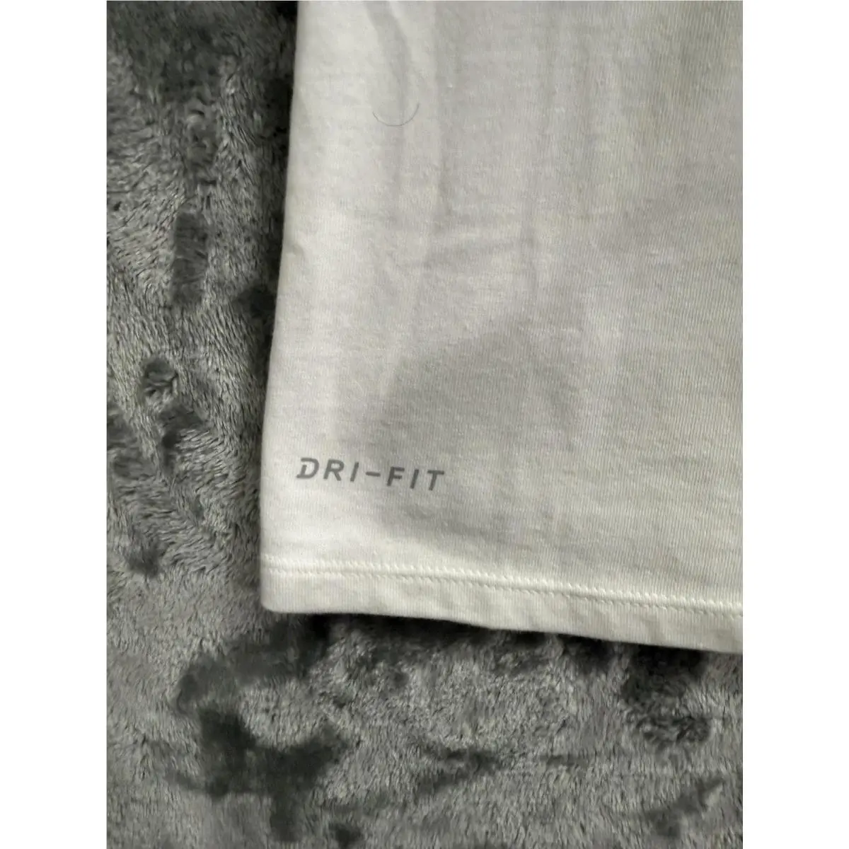 Nike clothing - Nike Dri-Fit - White (UPC: 0014389094901) 4