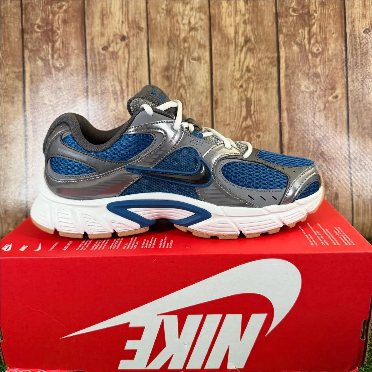 V5 Rnr Running Shoes Mens Size 8.5 Blue Grey Mesh Breathable Sneakers by Nike