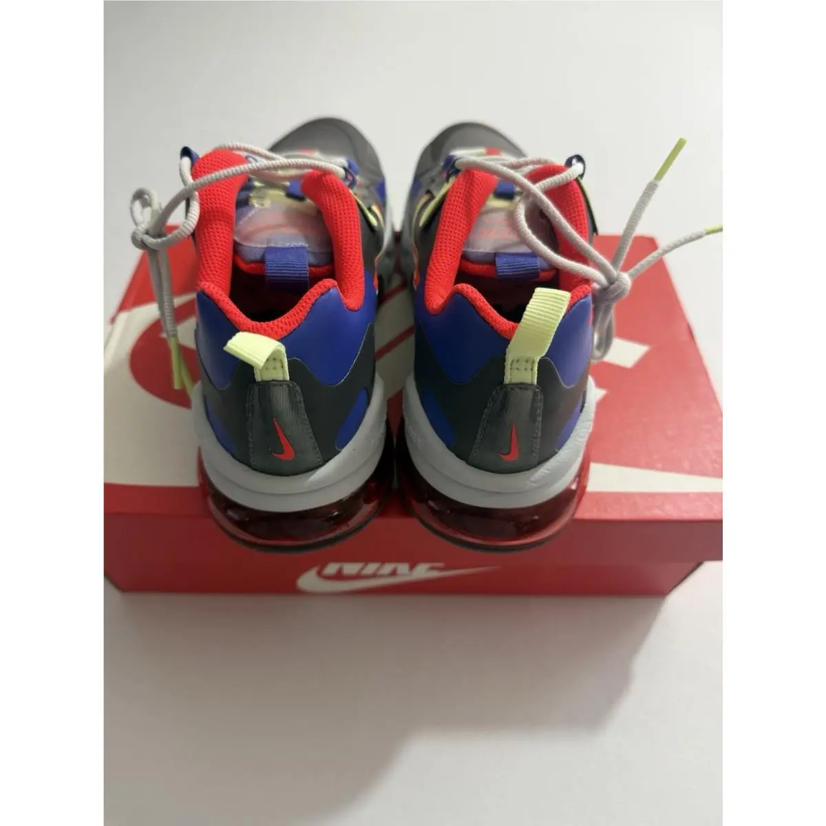Nike shoes - Nike Air Max 270 React - Gray (UPC: 0193655323072) 6