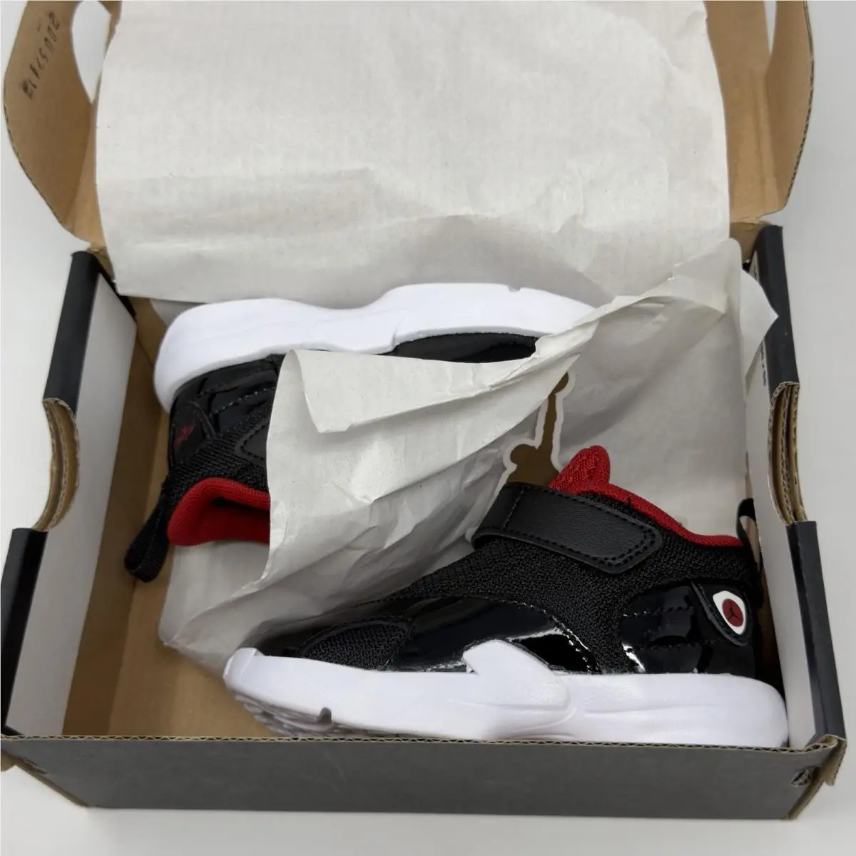 Nike shoes - Jordan Max Aura 6 - Max Aura - FQ8296 FQ8296-006 - Black/Red/White (UPC: 0197597024769) 19