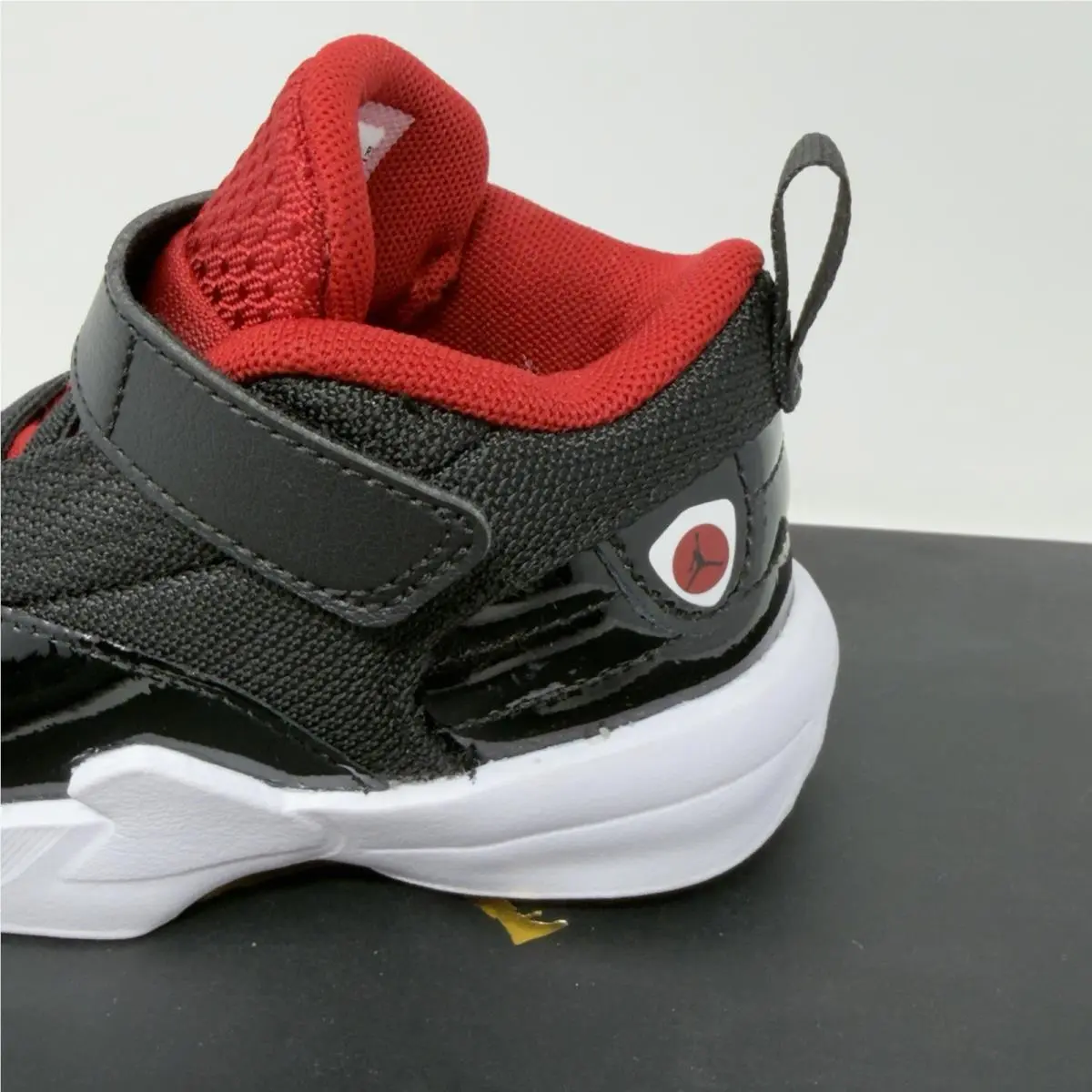 Nike shoes - Jordan Max Aura 6 - Max Aura - FQ8296 FQ8296-006 - Black/Red/White (UPC: 0197597024769) 9