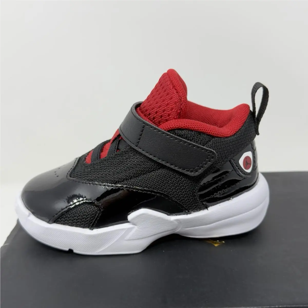 Nike shoes - Jordan Max Aura 6 - Max Aura - FQ8296 FQ8296-006 - Black/Red/White (UPC: 0197597024769) 6