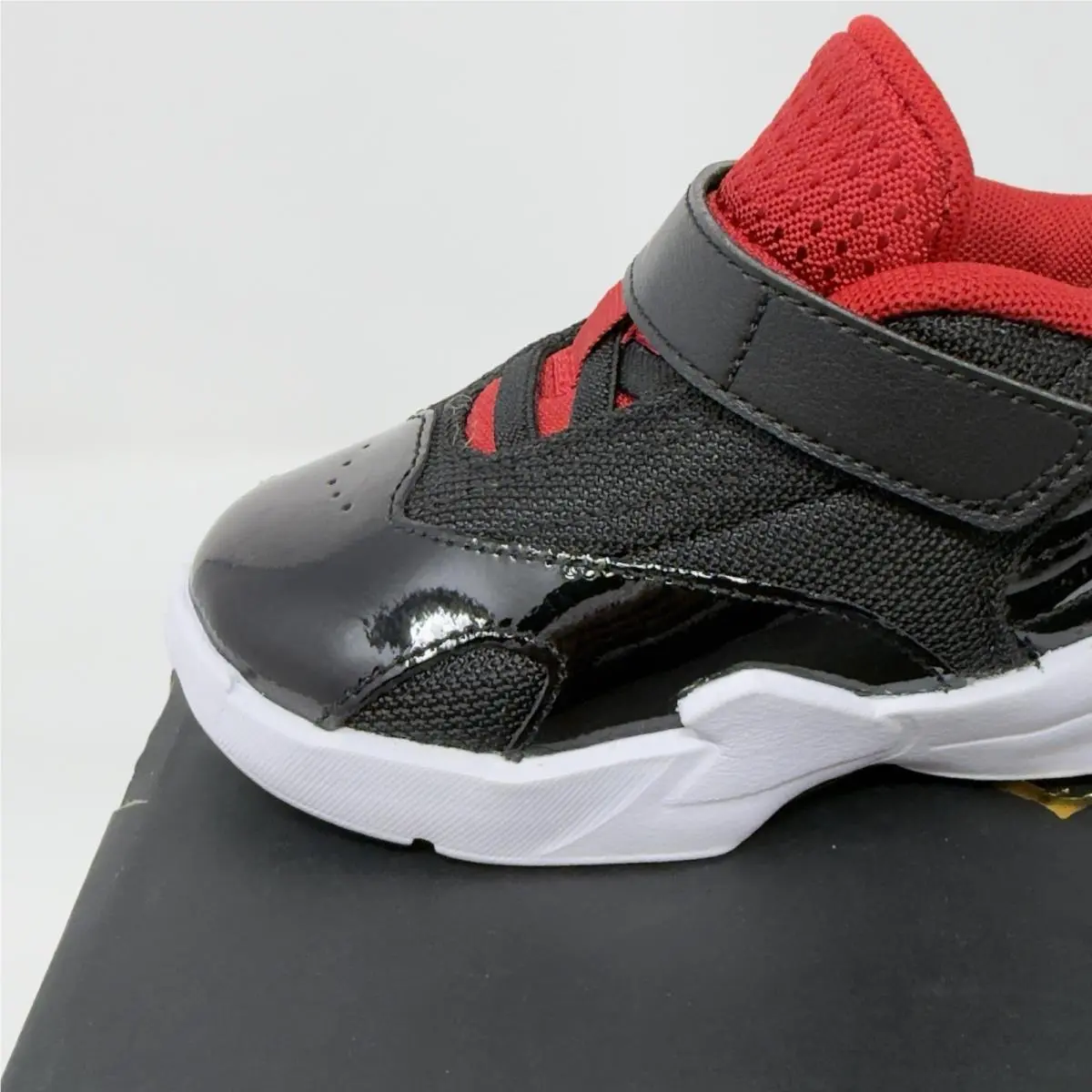 Nike shoes - Jordan Max Aura 6 - Max Aura - FQ8296 FQ8296-006 - Black/Red/White (UPC: 0197597024769) 7
