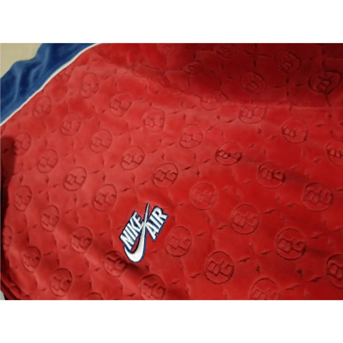 Nike clothing - Nike Monagram - Monagram - Red 1