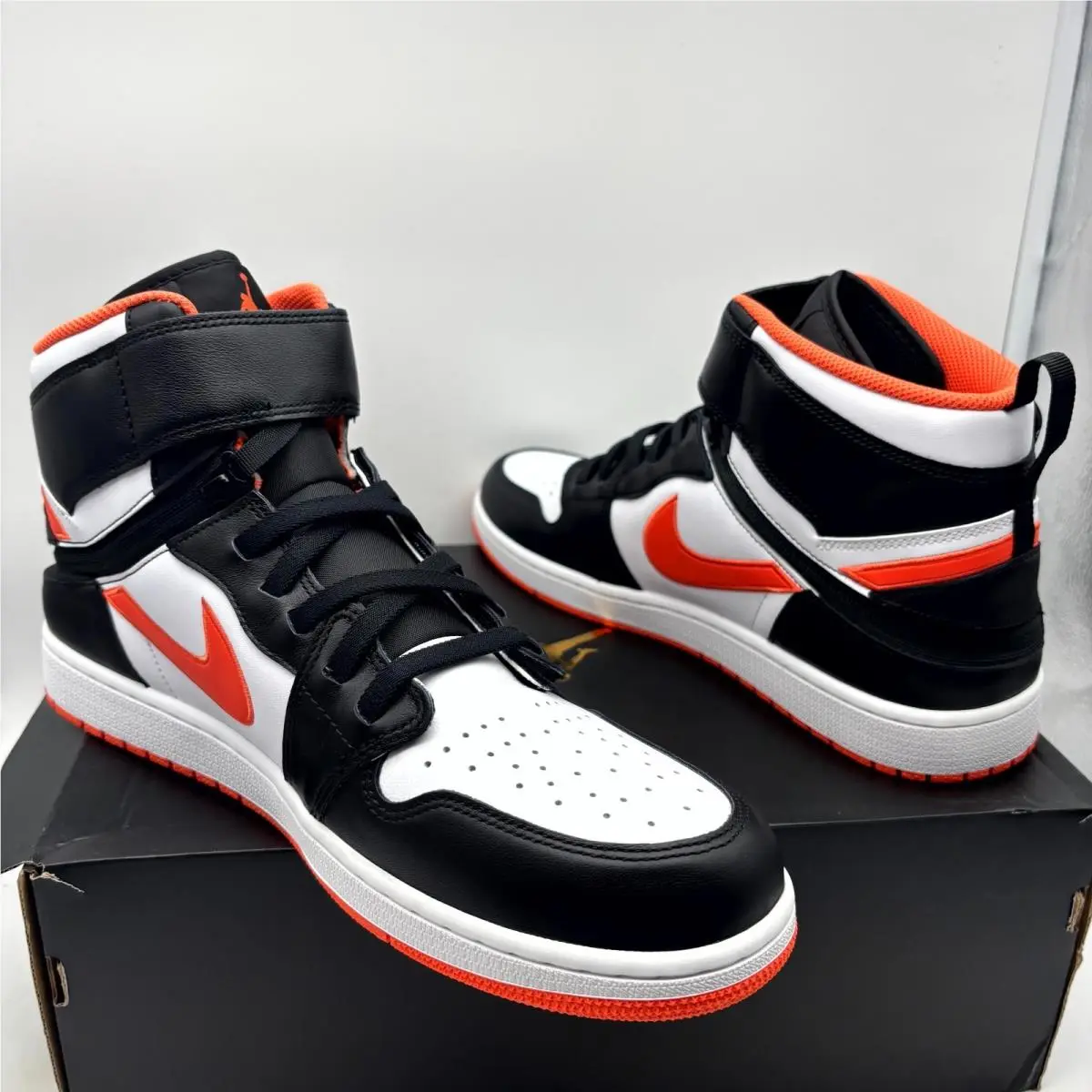 Nike shoes - Nike Air Jordan 1 High FlyEase CQ3835-008 - CQ3835-008 - White (UPC: 194953258431) 5