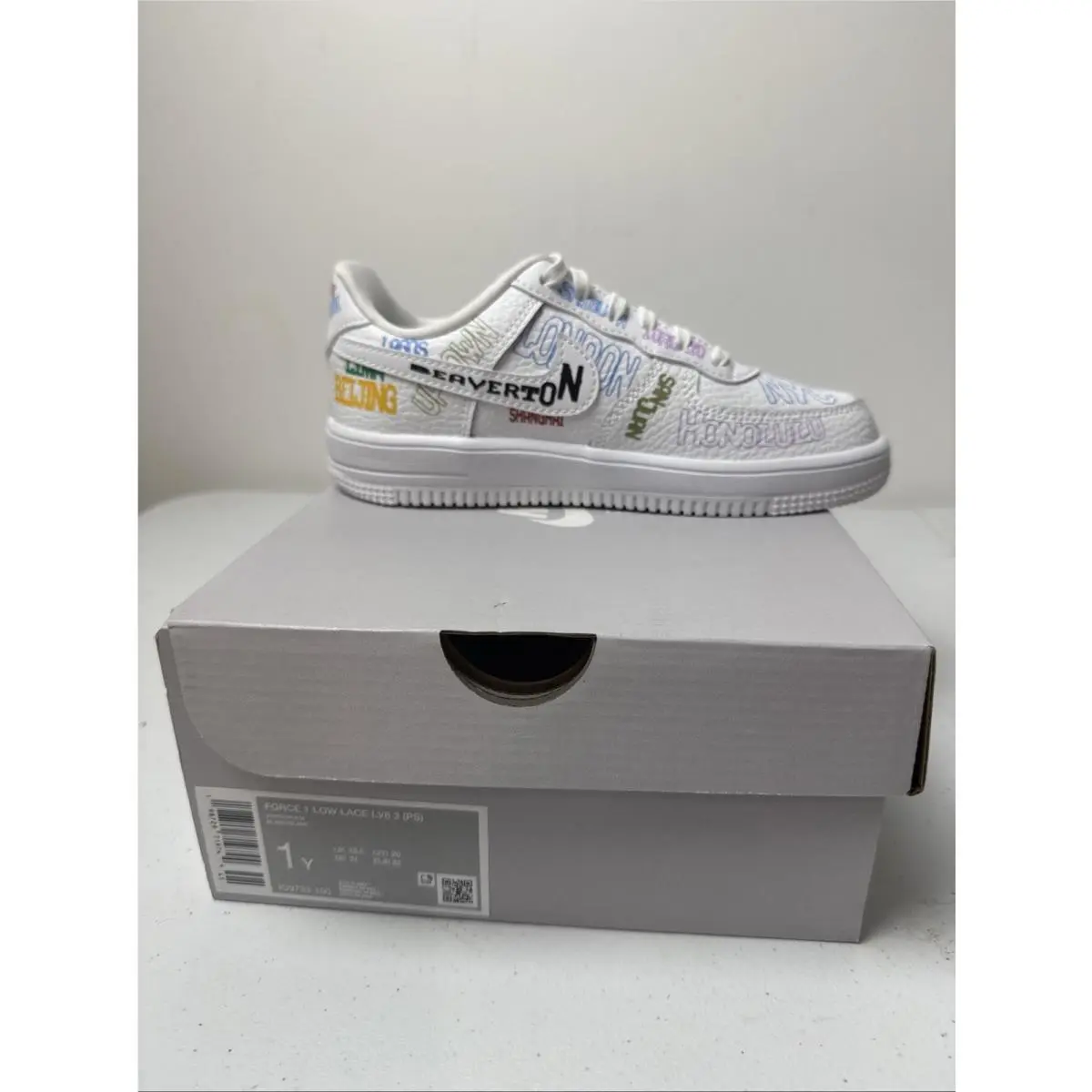 Nike shoes - Nike Force 1 - Force - IO9733 100 - White/White (UPC: 0198729719744) 3