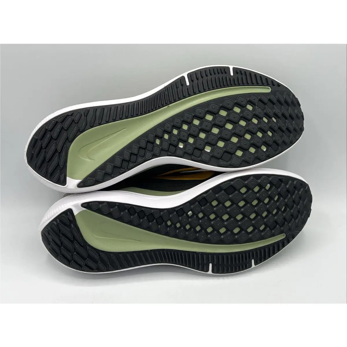 Nike shoes - Nike Air Winflo - Air Winflo - FD0787 300 - Green 3