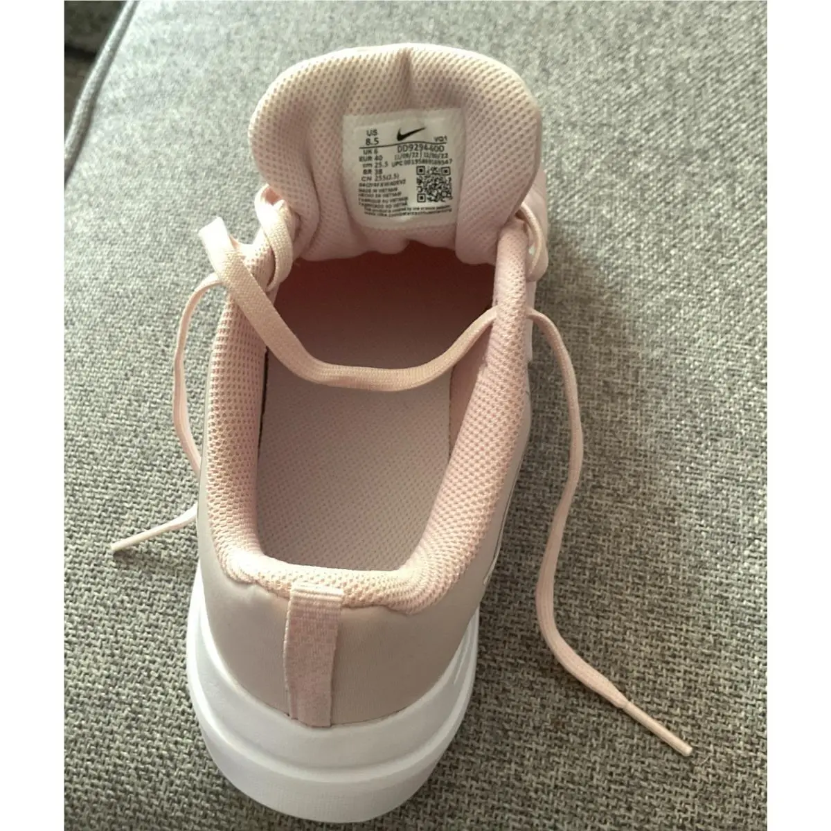 Nike shoes - White-pink 3