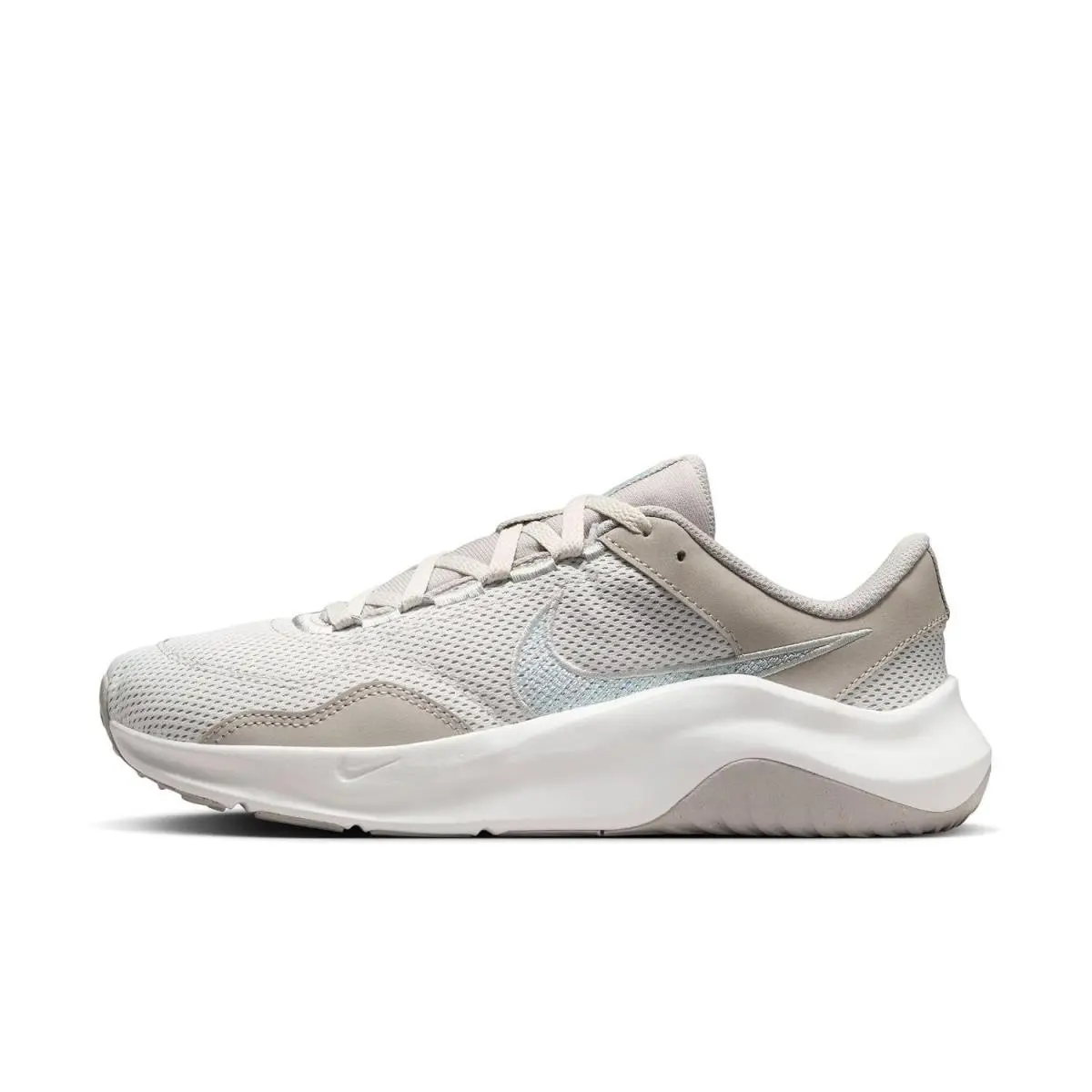 Womens Damen Legend Essential 3 Nn by Nike