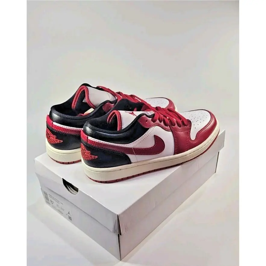 Nike shoes - Air Jordan 1 Low - Air Low - Red 3