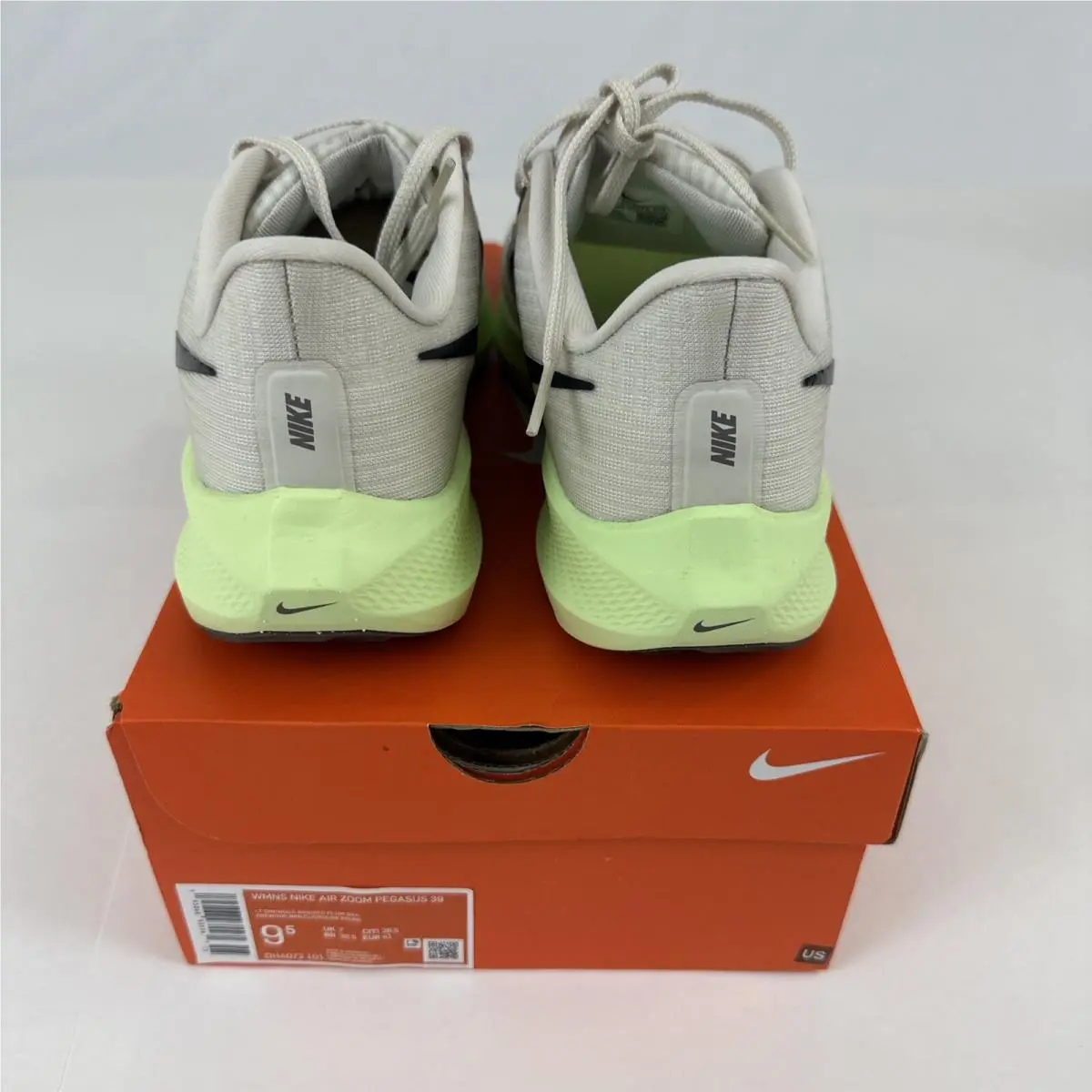 Nike shoes - Nike Pegasus 39 - Pegasus - DH4072-101 - Multicolor, Manufacturer: Light Orewood Brown/Red Plum/Sail (UPC: 195868935561) 0