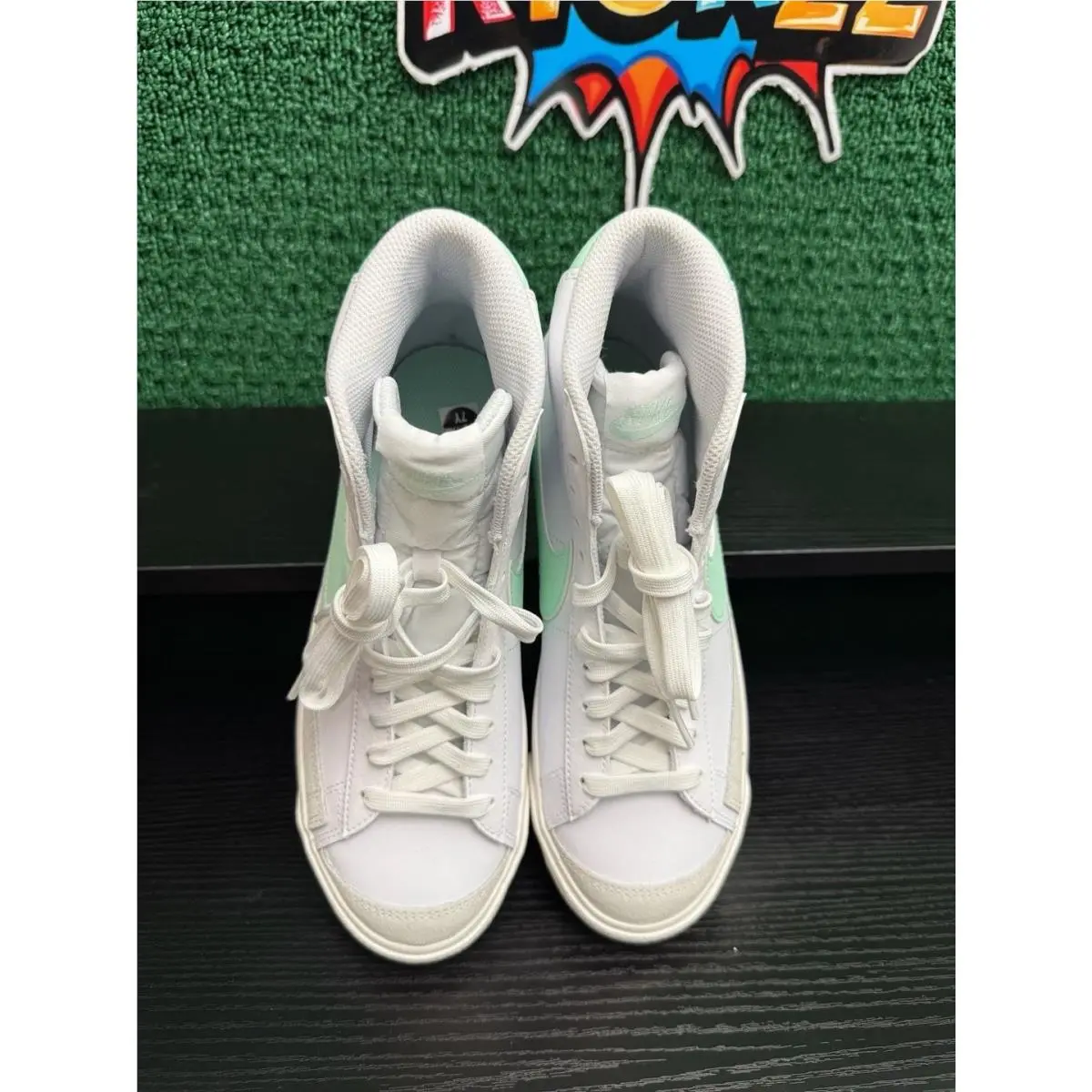Nike shoes - Nike Blazer Mid 77 GS - FZ3537 100 - White 2
